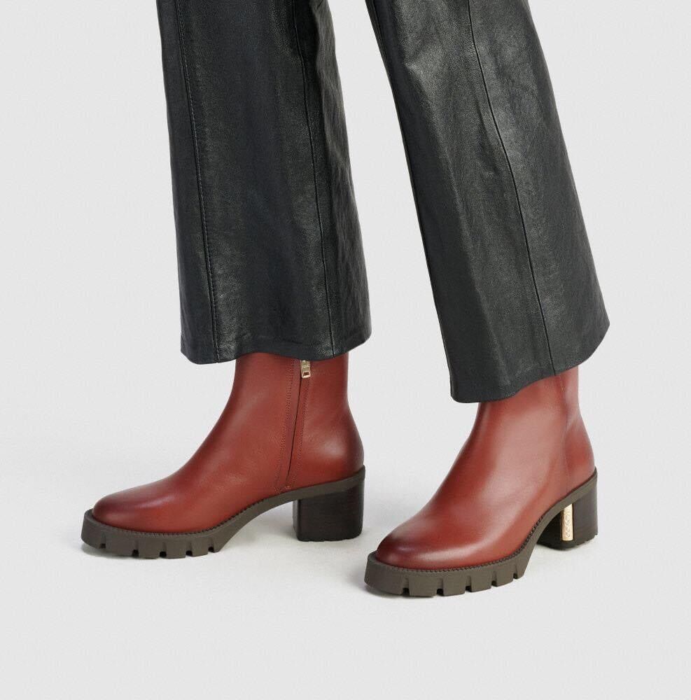 Giày boots Coach xuất xịn, da thật, màu nâu đỏ siêu lạ, bigsize