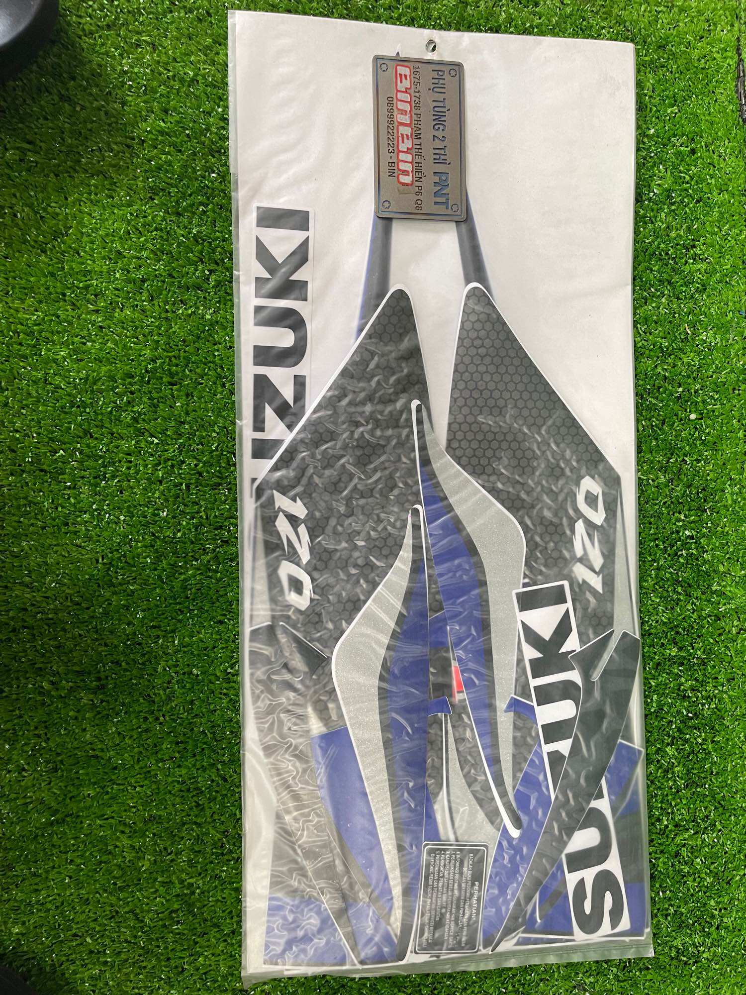 Tem satria 2000 xanh đen