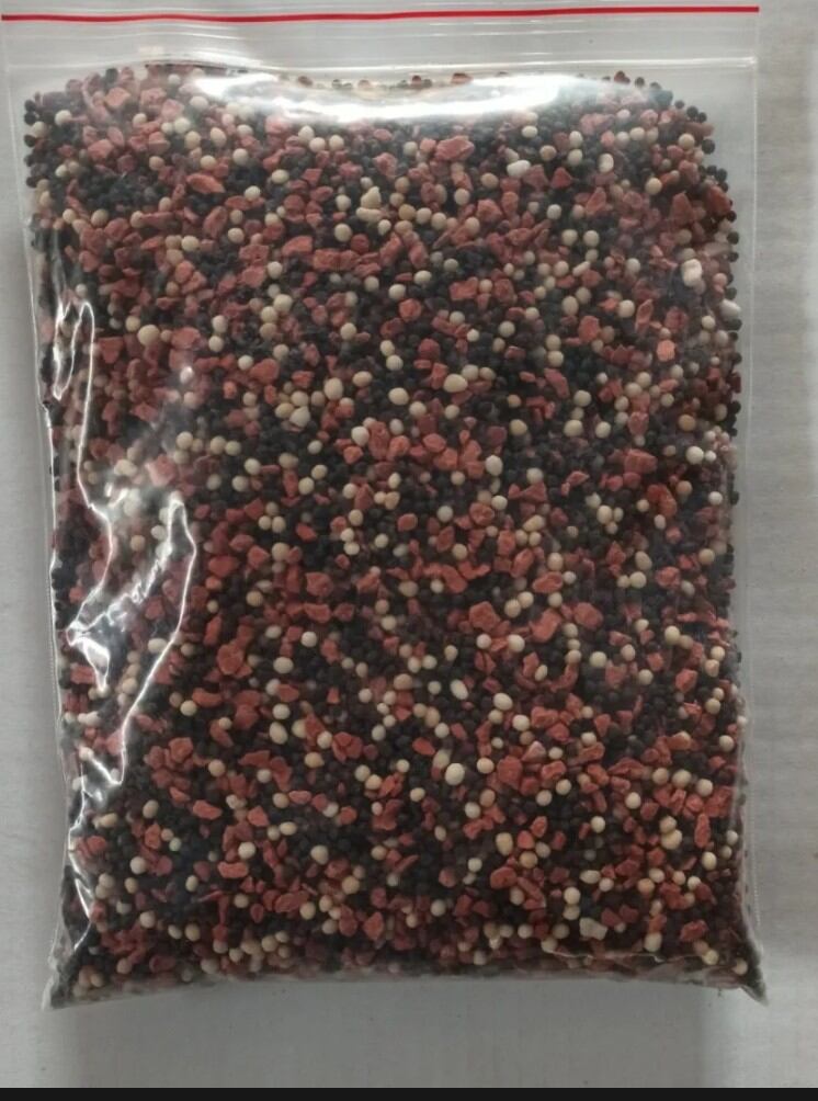 phân nón npk hữu cơ khoáng 20.20.20 te túi 1kg