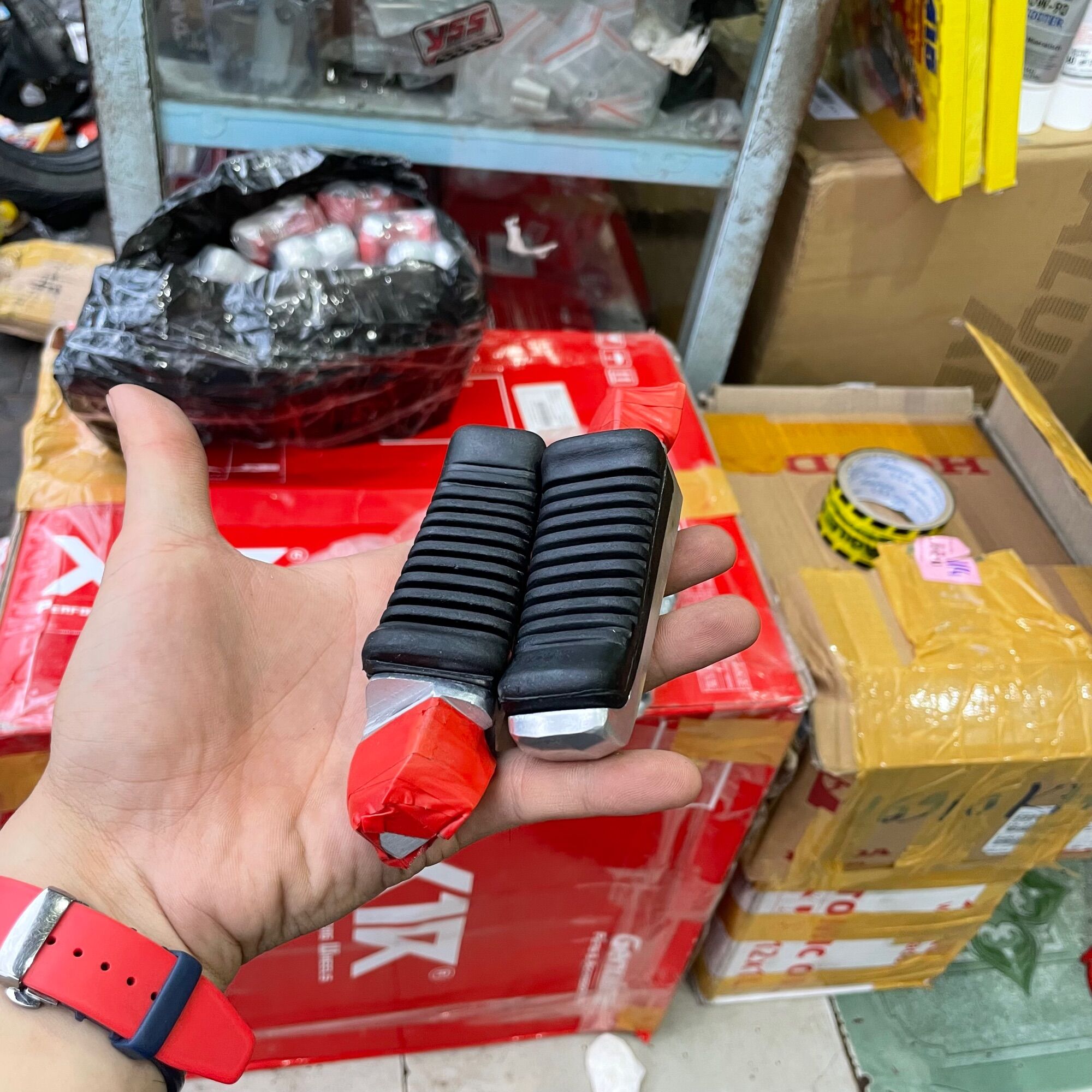 Gác Chân Suzuki TikTok Mod Honda