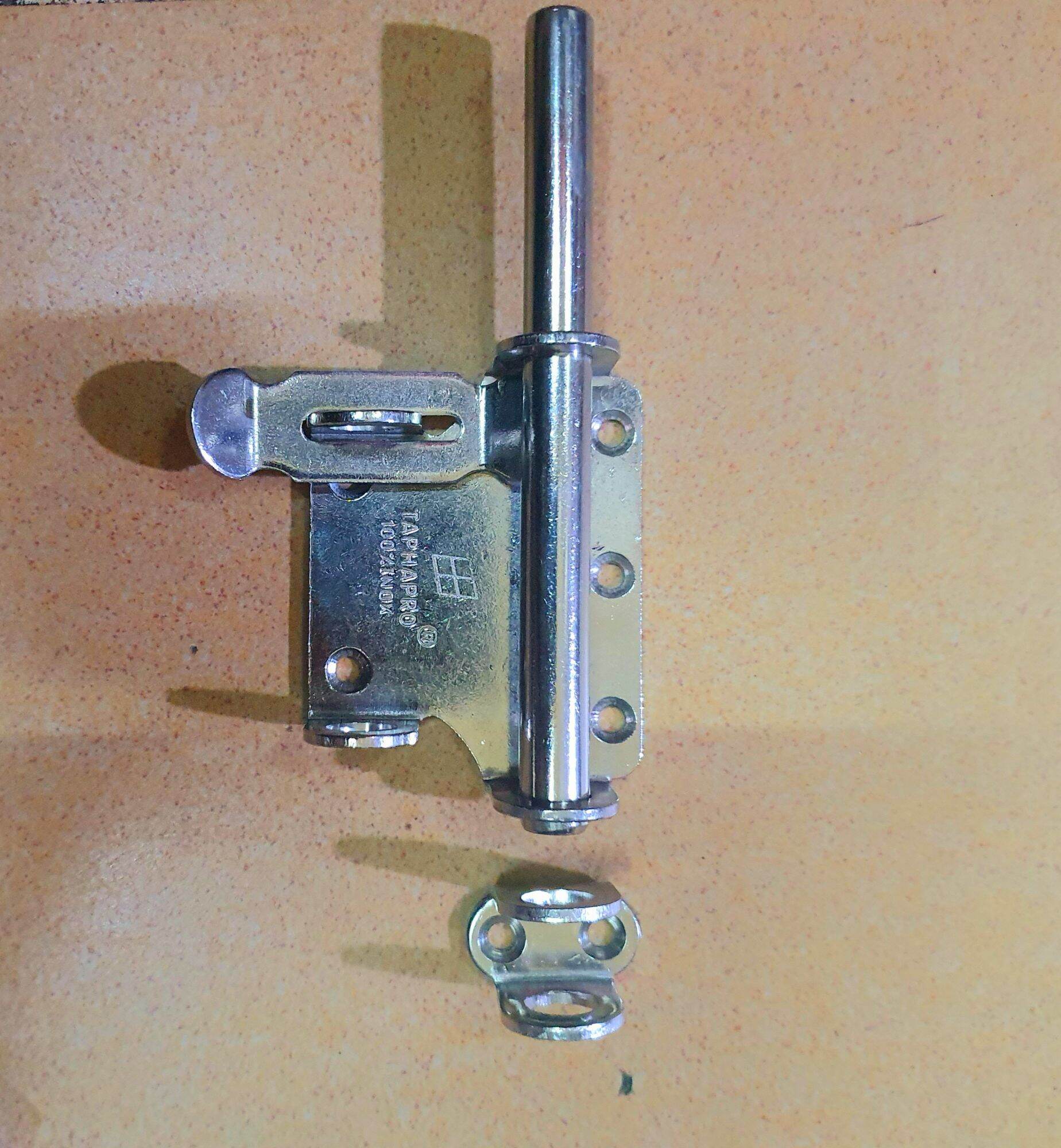 Chốt Gài Cửa Có Móc Khóa Inox.