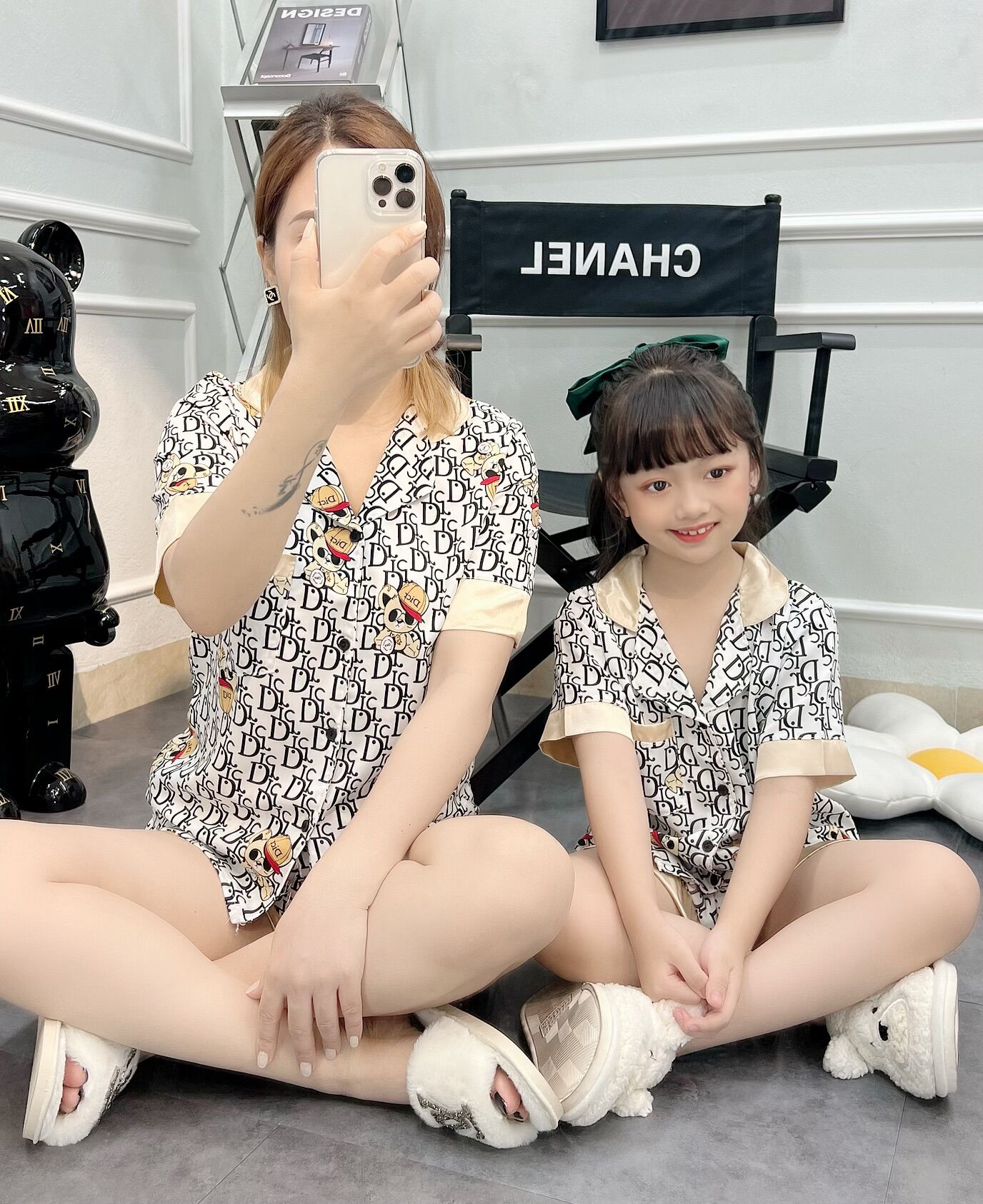 Bộ ngủ pijama đôi cho mẹ và bé trai, bé gái chất lụa mango