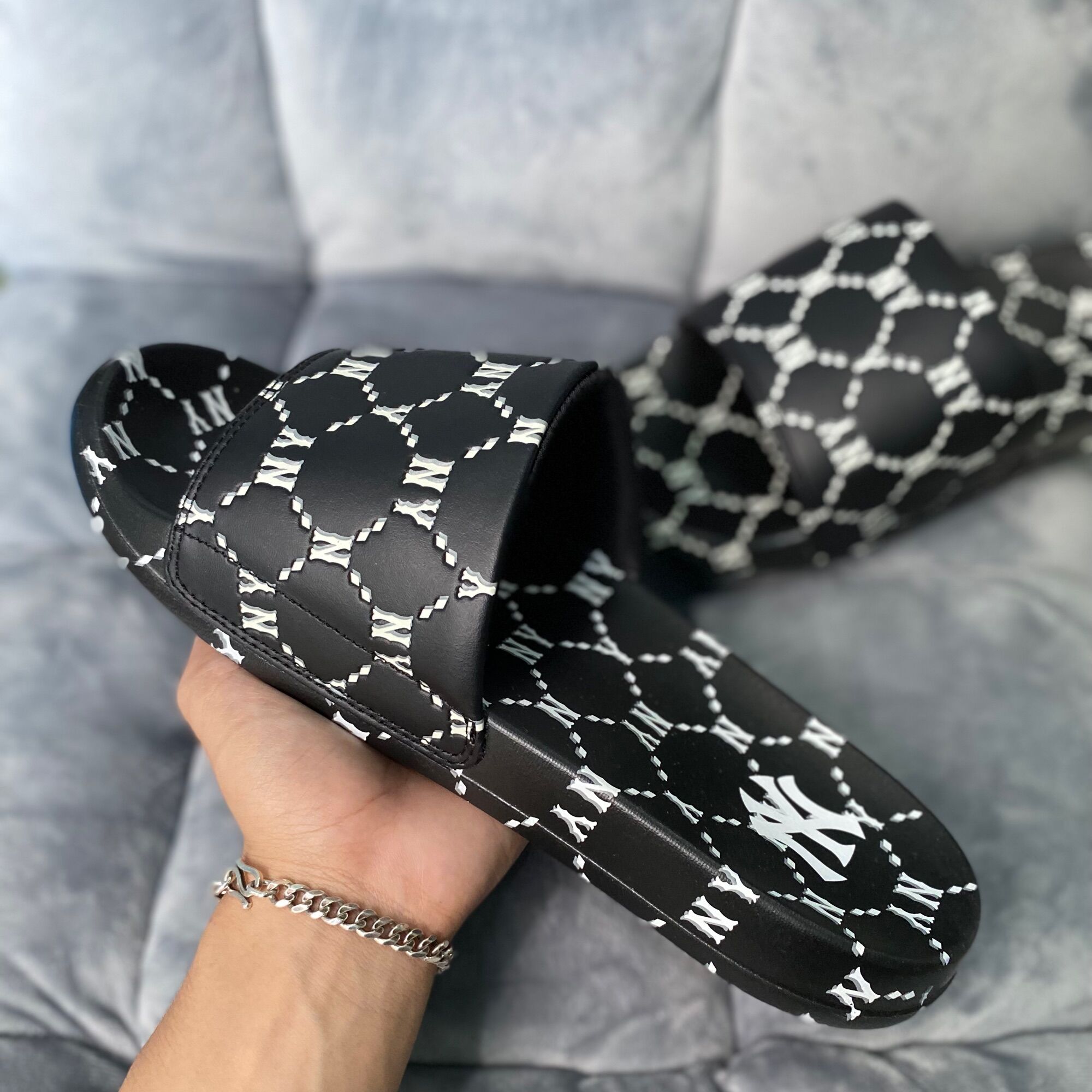 [FreeshipMAX][Chính Hãng] Dép MLB Monogram Chính Hãng - Jan.Authentic