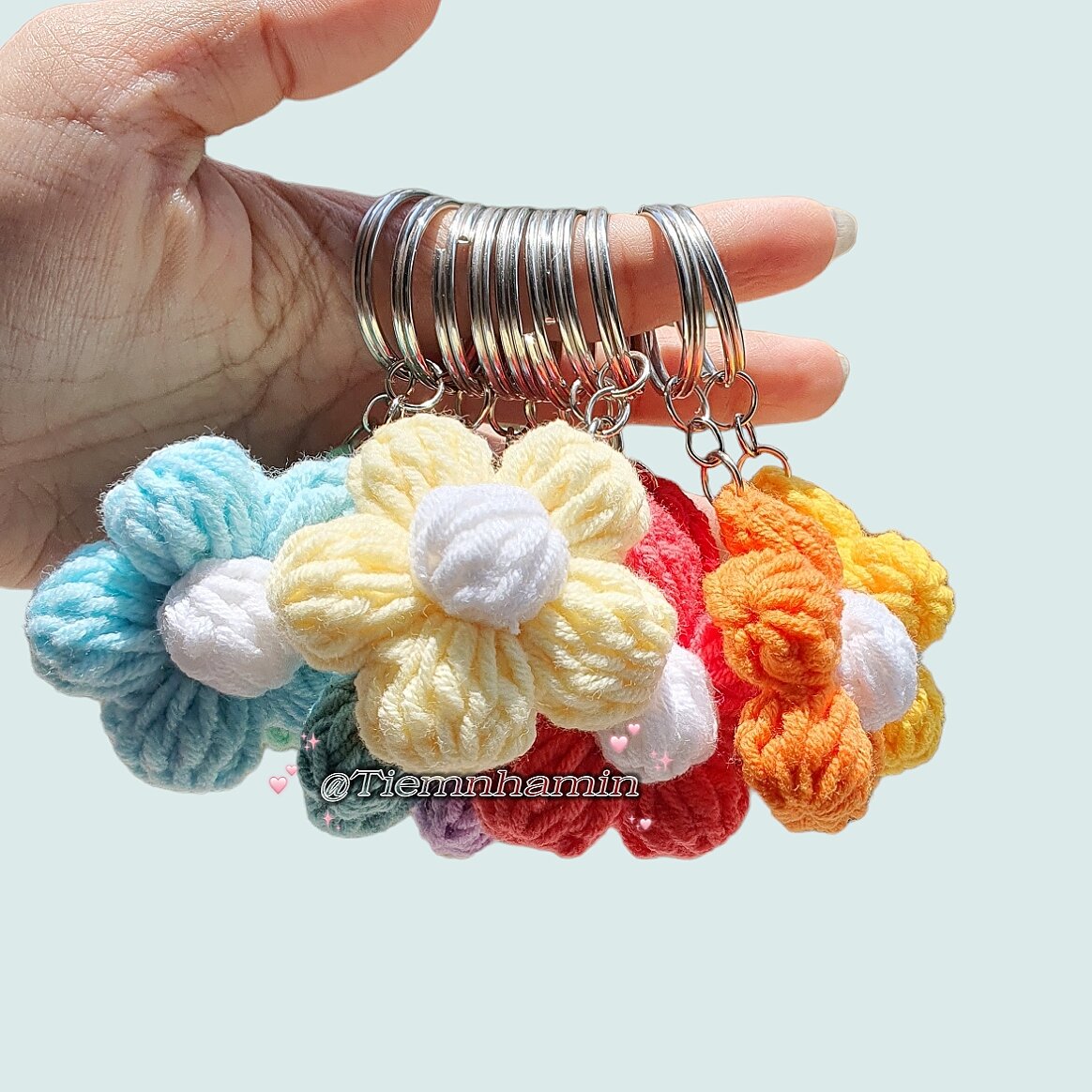 Móc khóa hoa len handmade dễ thương, treo cặp sách balo chìa khóa