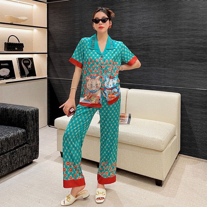 Pijama lụa cao cấp Quảng Châu áo cộc quần dài [ảnh thật]