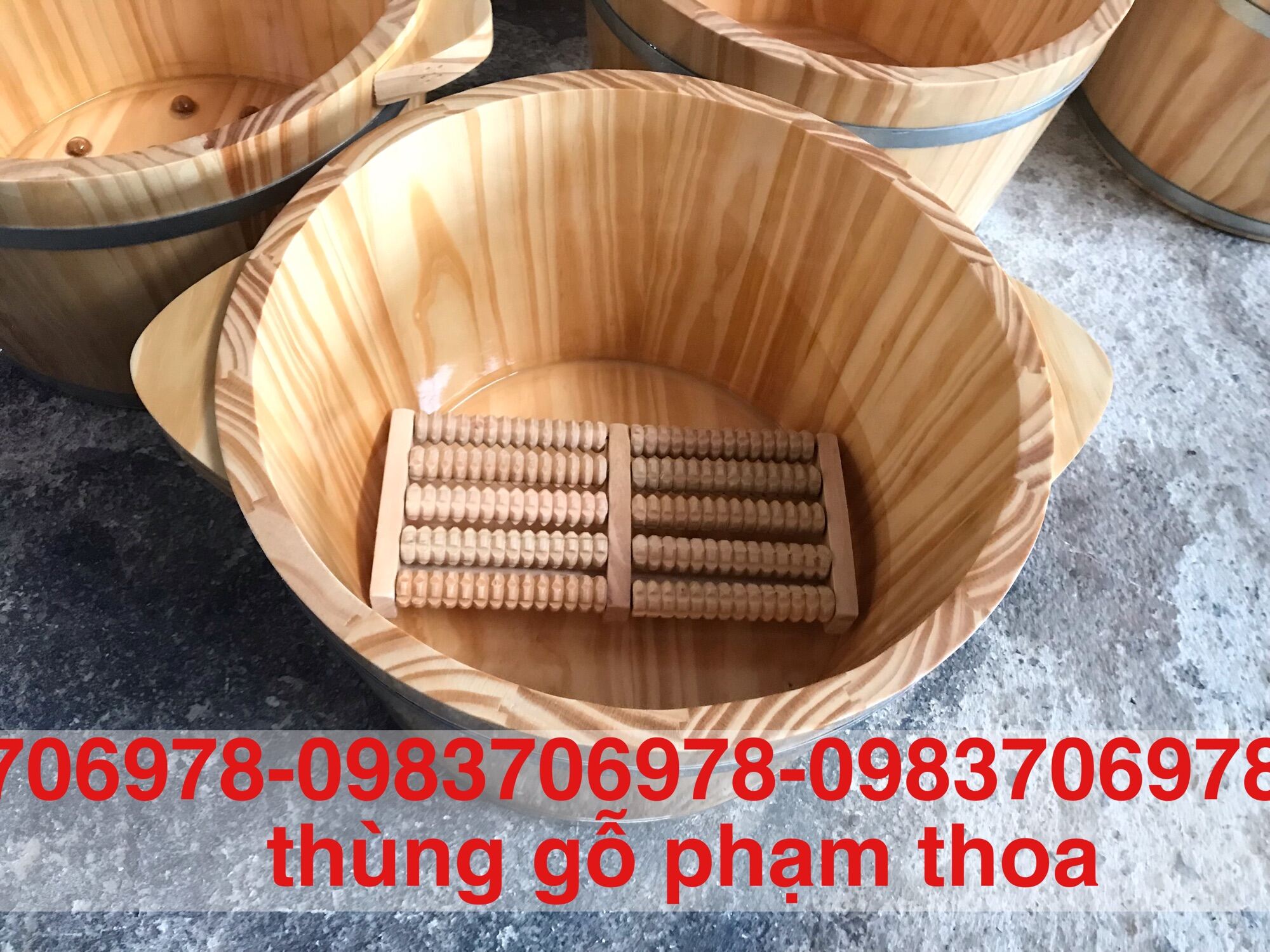 Chậu gỗ ngâm chân bàn lăn masager(gỗ nhập loại 1)