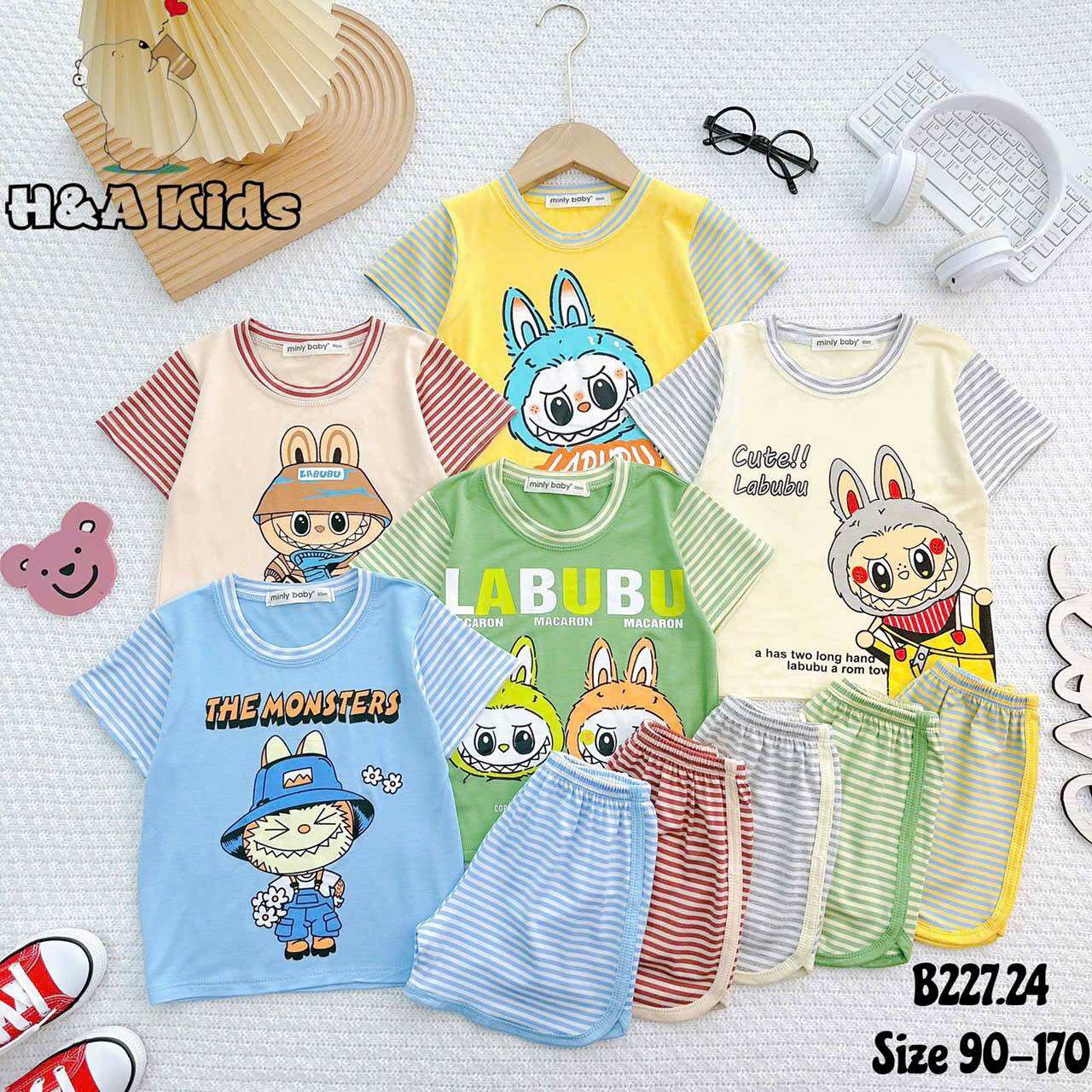 Short-Sleeved T-Shirt Set for Boys