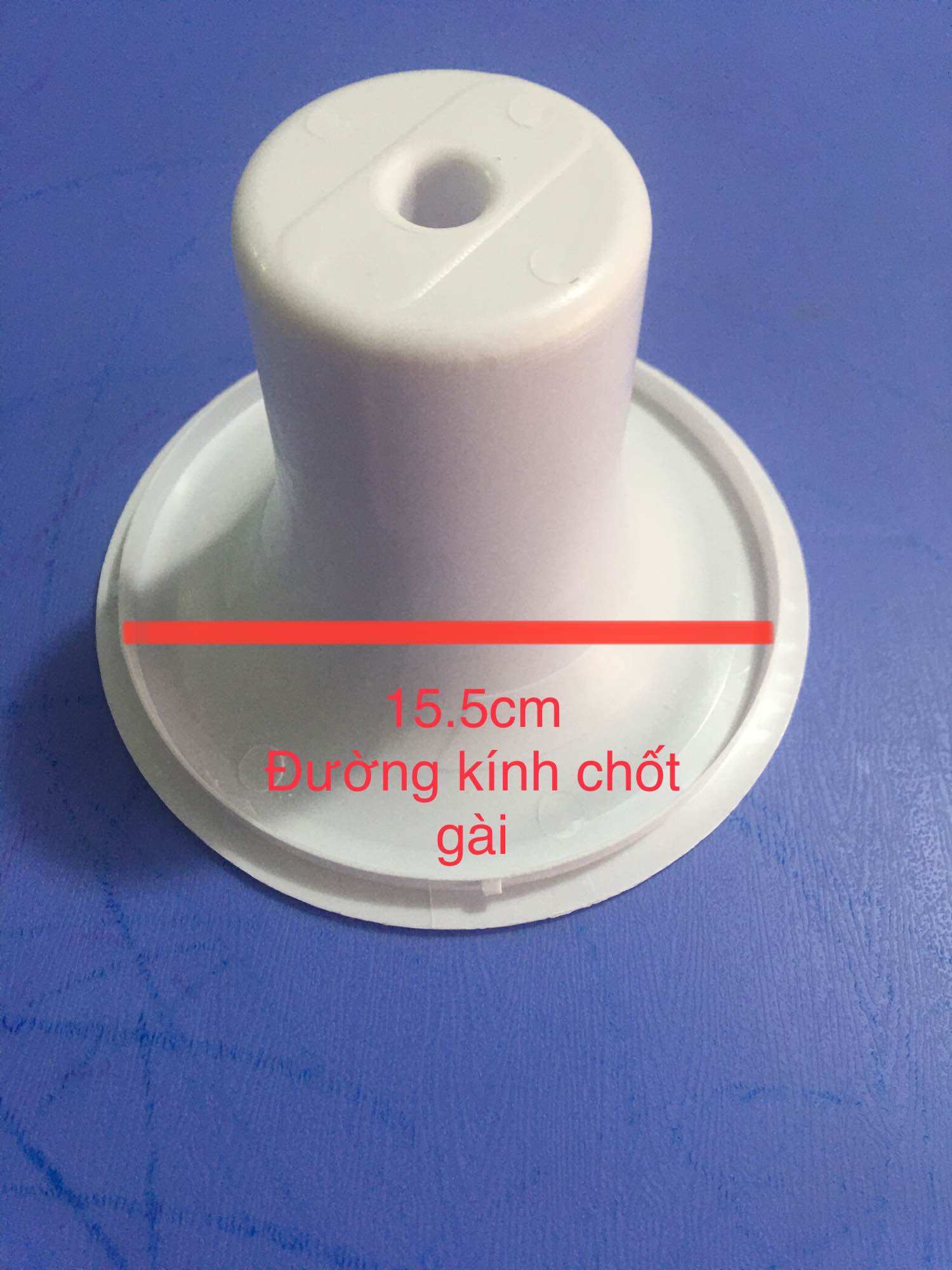 Cọc cắm bình cây nước nóng lạnh 17cm