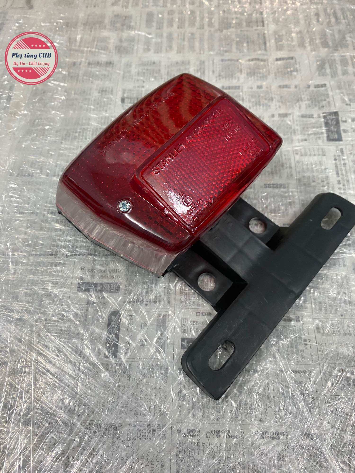 Đèn hậu xe cub 82 dd custom