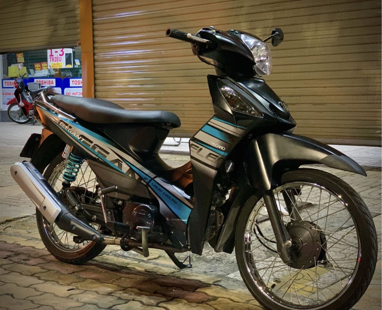 Tem RỜI ELEGANT 50 RECARO XANH ĐEN 2018