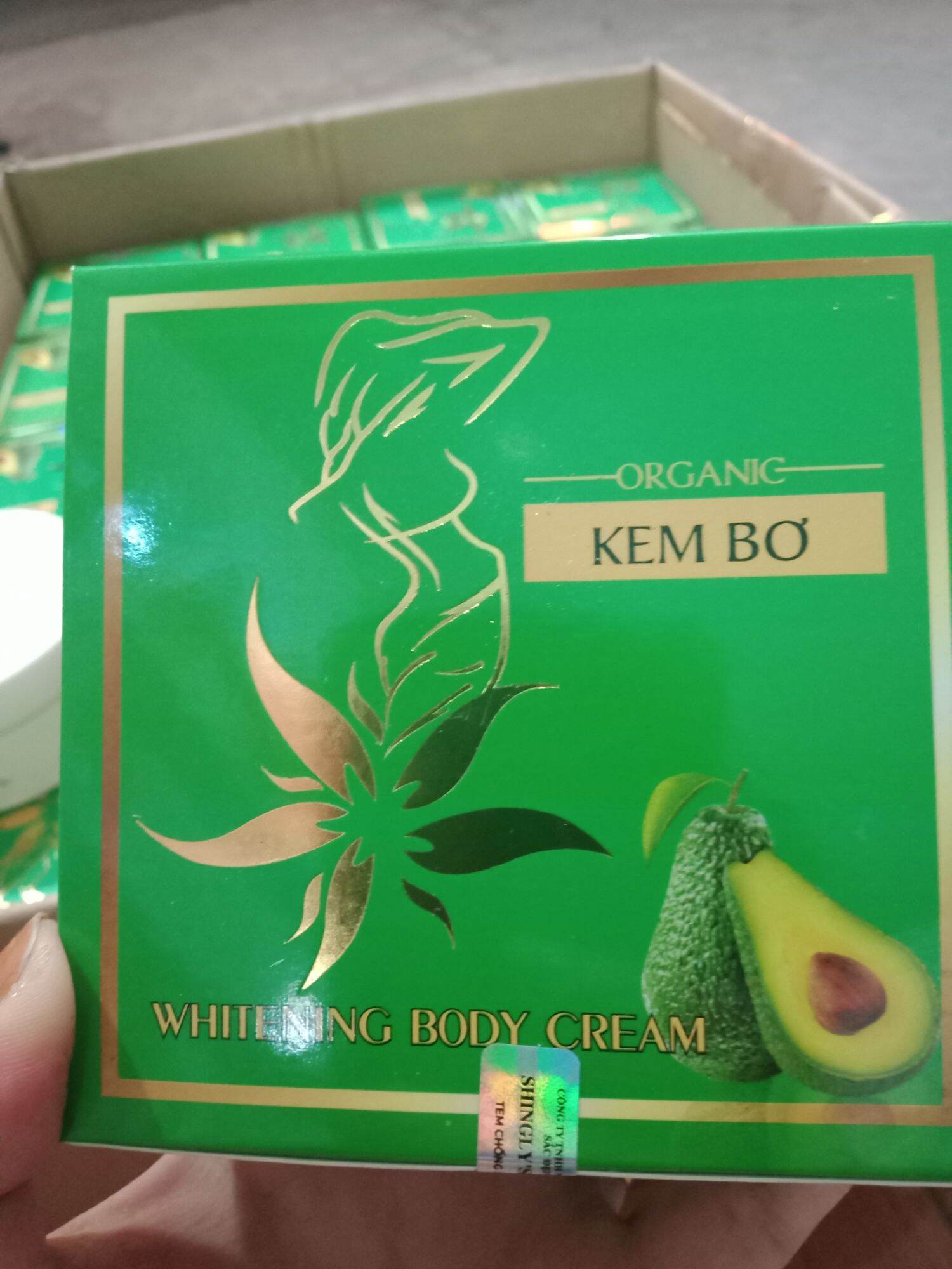 Kem dưỡng trắng da toàn thân kem bơ