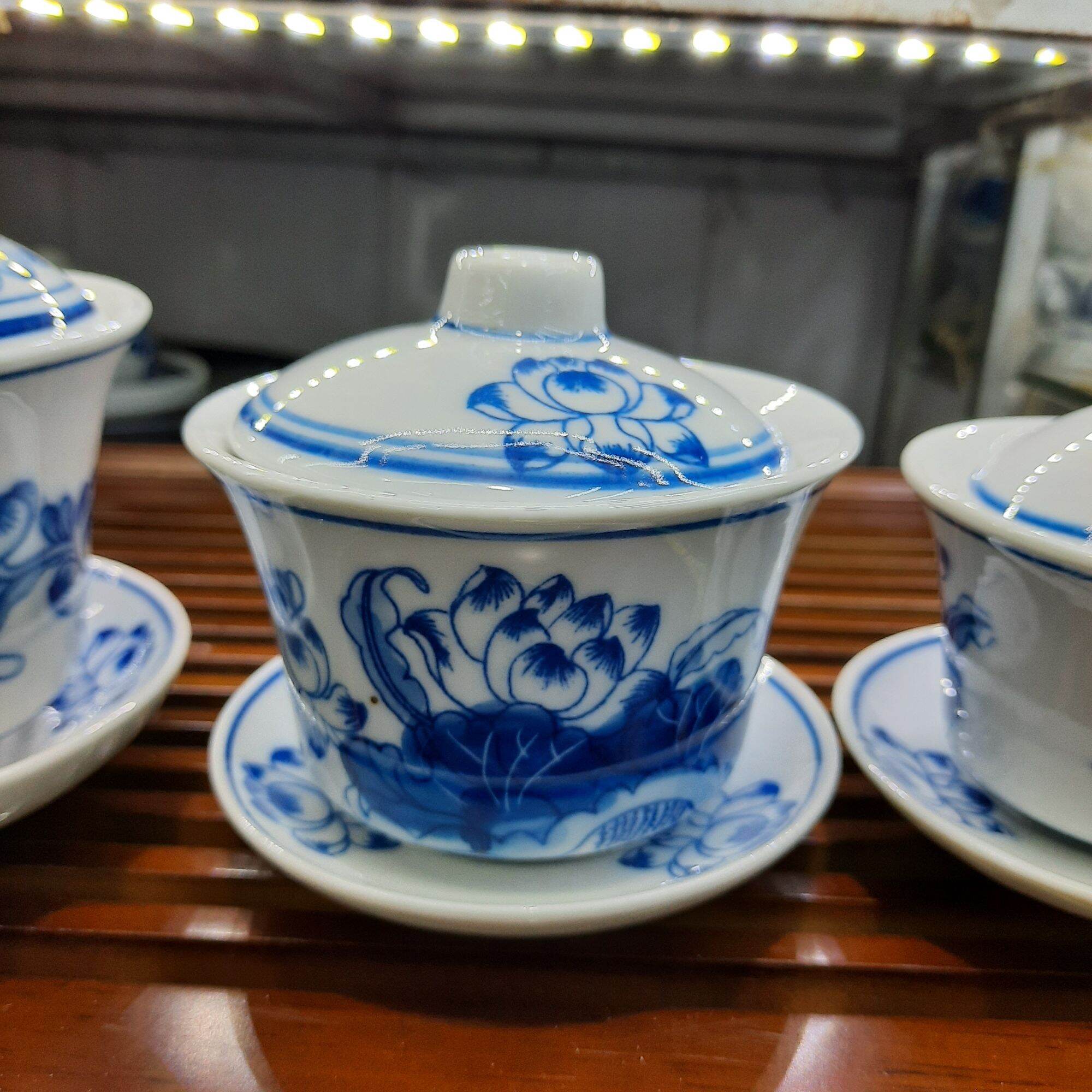 Bát sâm uống trà có nắp vẽ sen