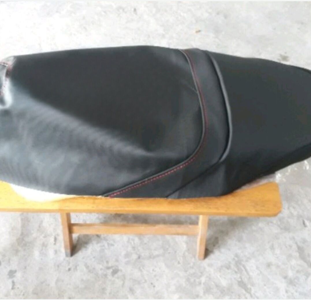 Áo yên xe Janus