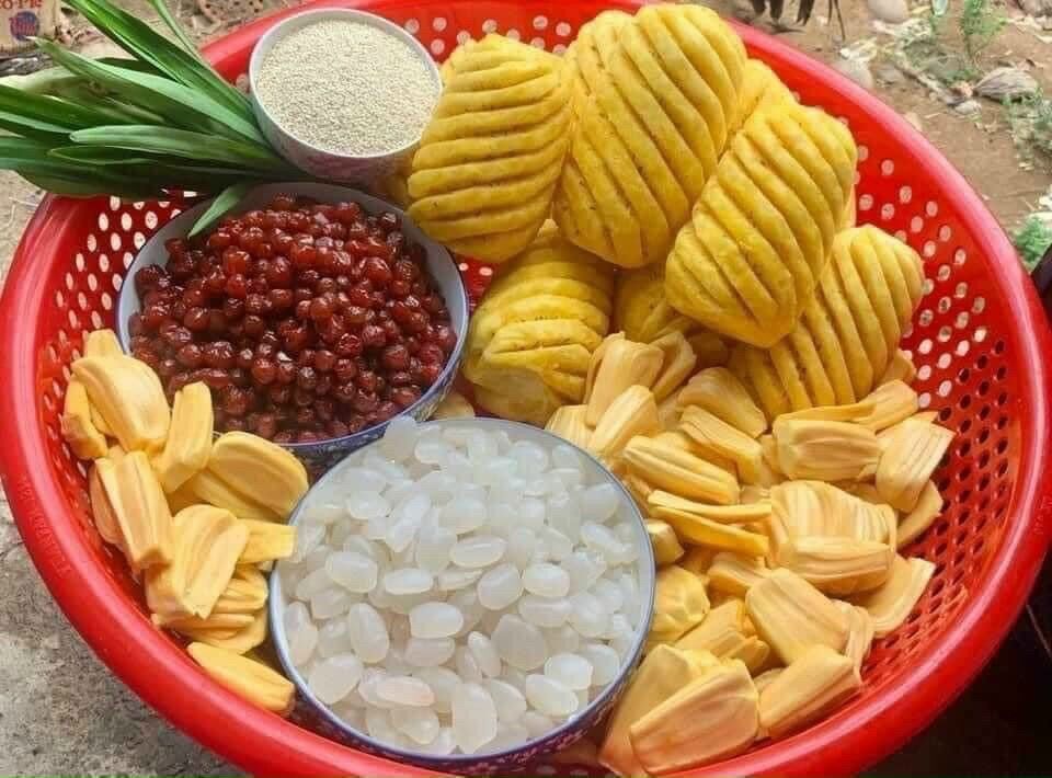 Me rim khóm đác chùm ruột. giải khát. 80k/ hũ/ 900g