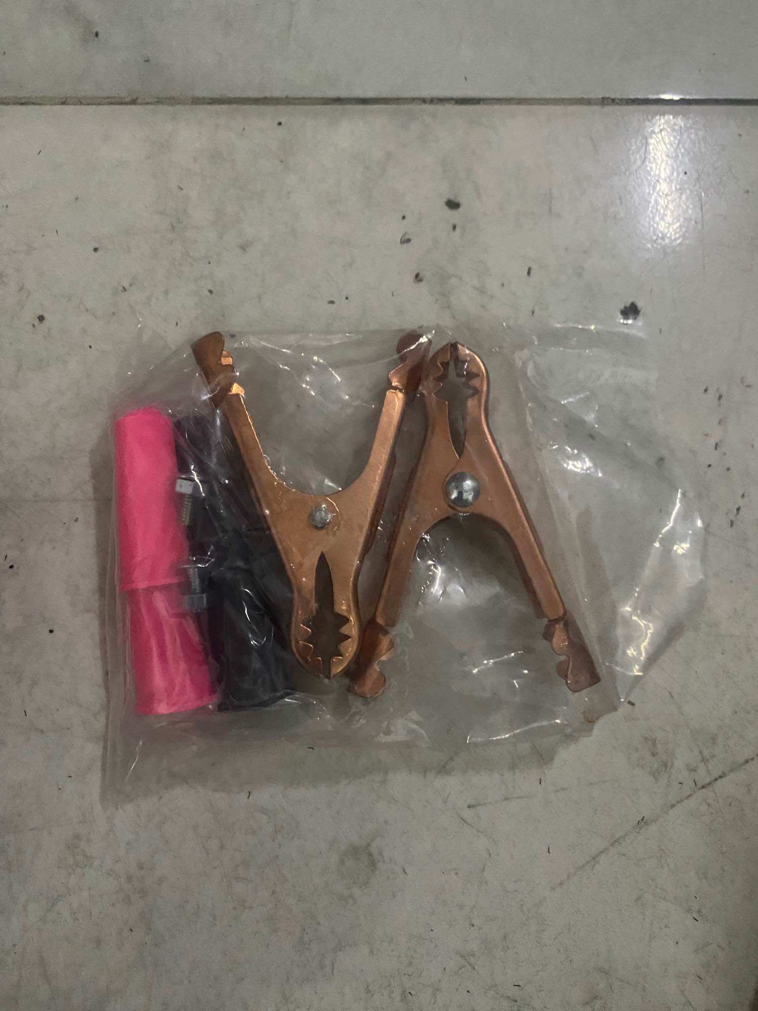 Cặp 2 cái kẹp bình 50am
