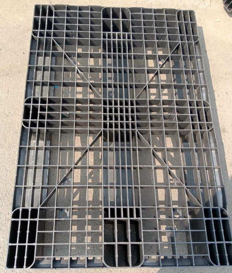 Pallet nhựa mới 95% 120x80x14cm