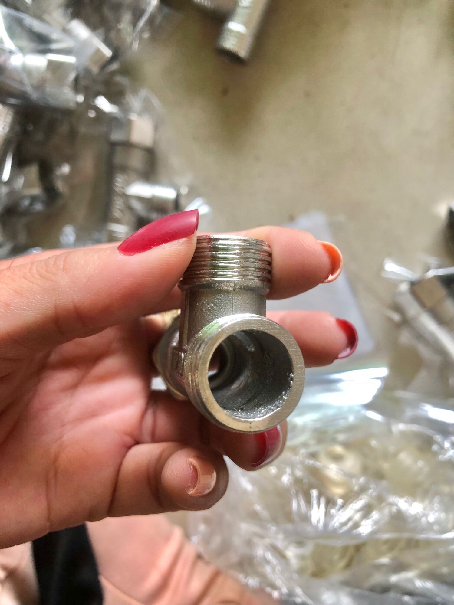 Tê cầu -Tê chia nước inox ren phi 21