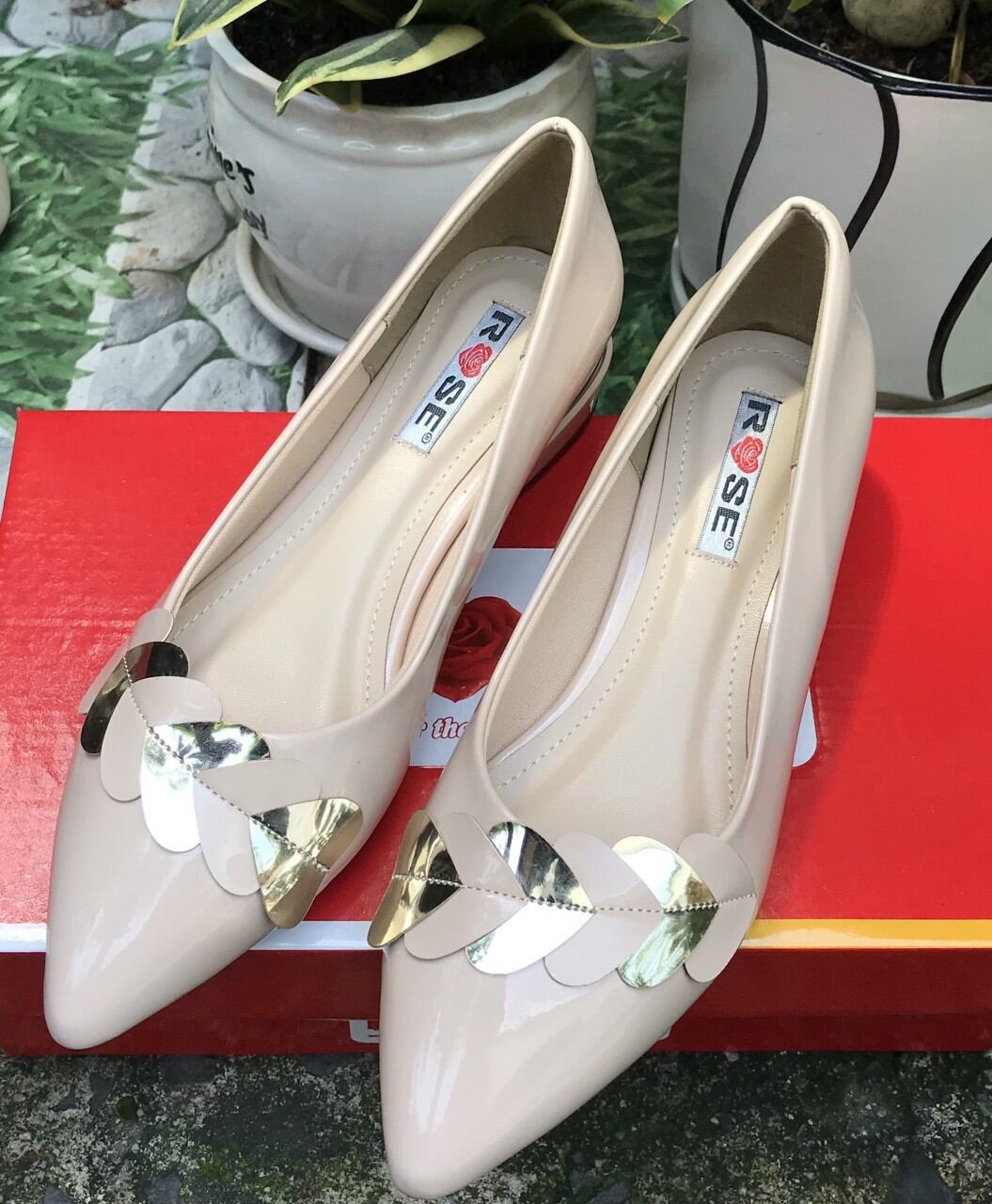Giày bệt gót nhọn Rose RS135
