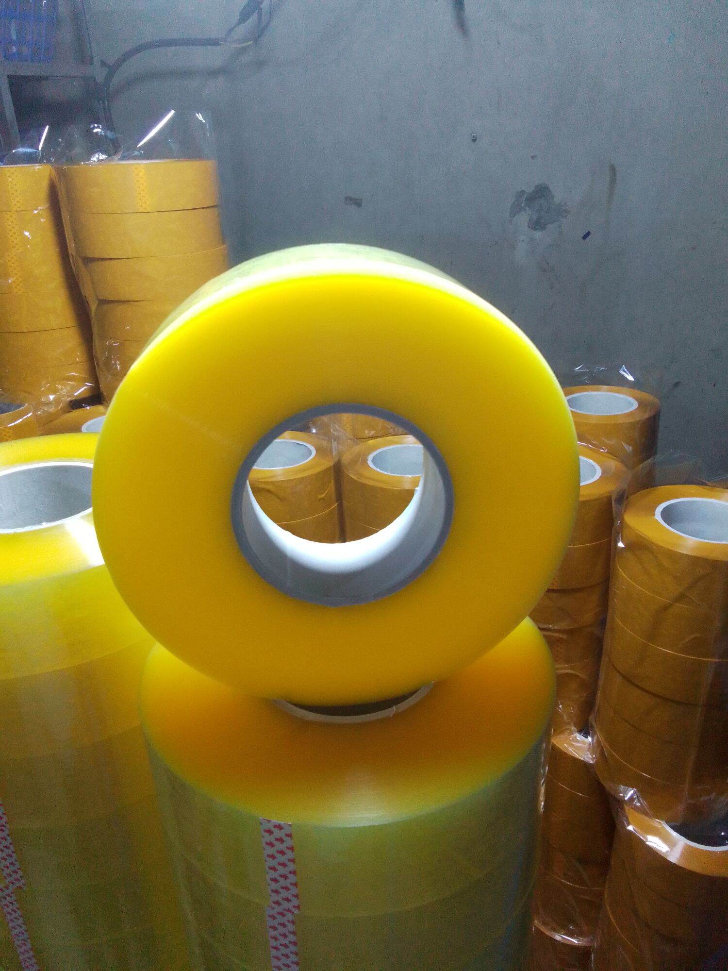 băng dính 1kg