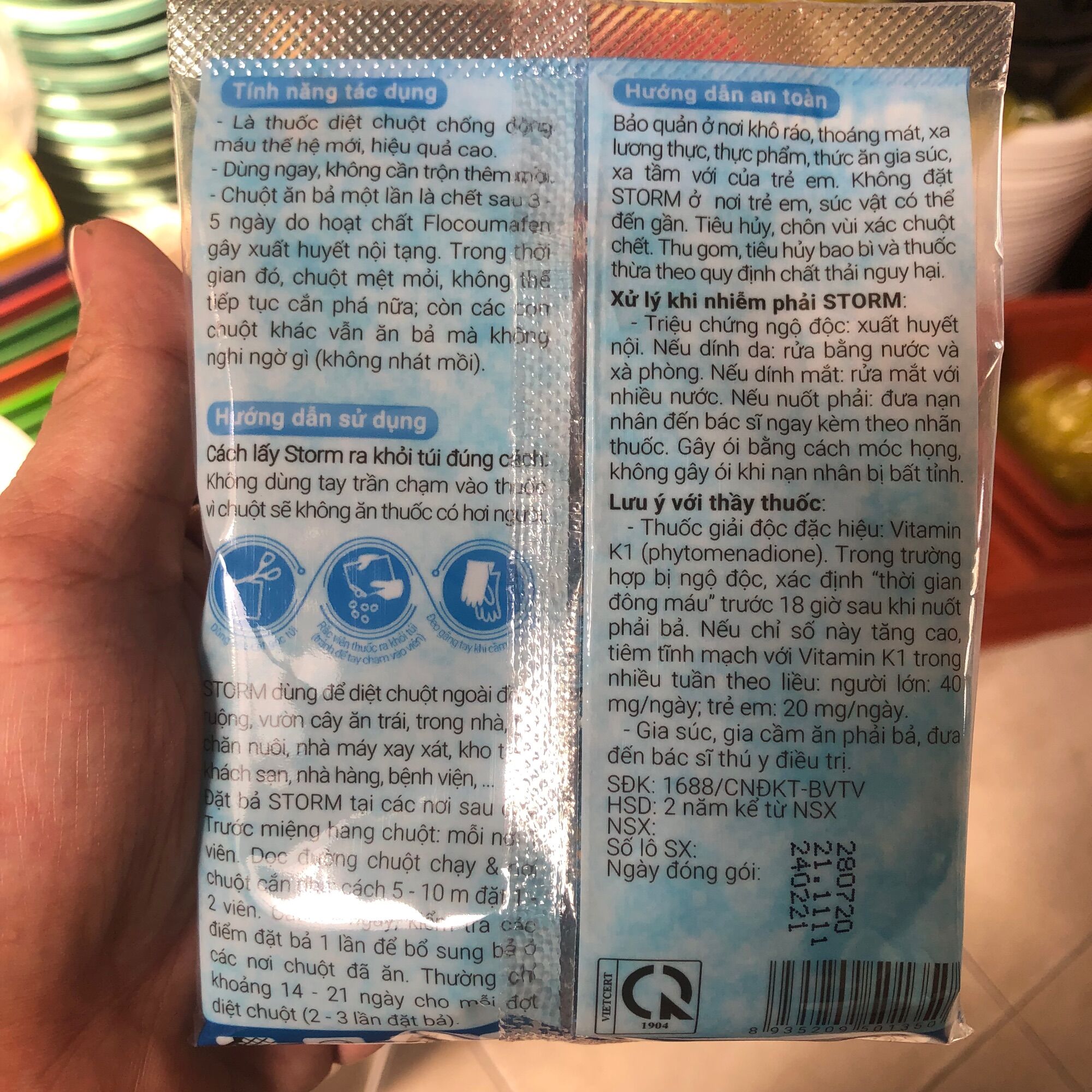 Kẹo diệt chuột