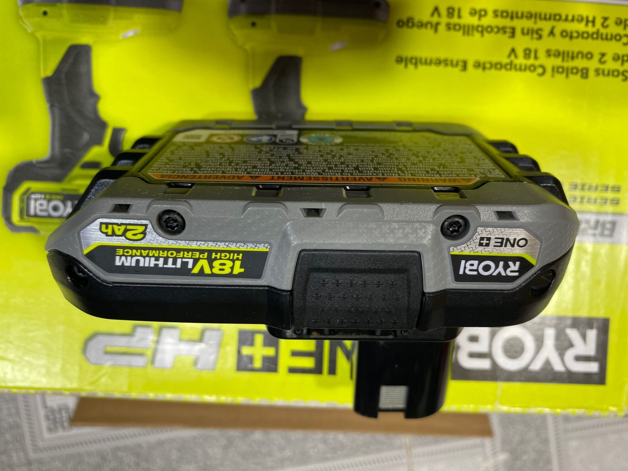 Pin ryobi hp 18v -2ah mới 100%