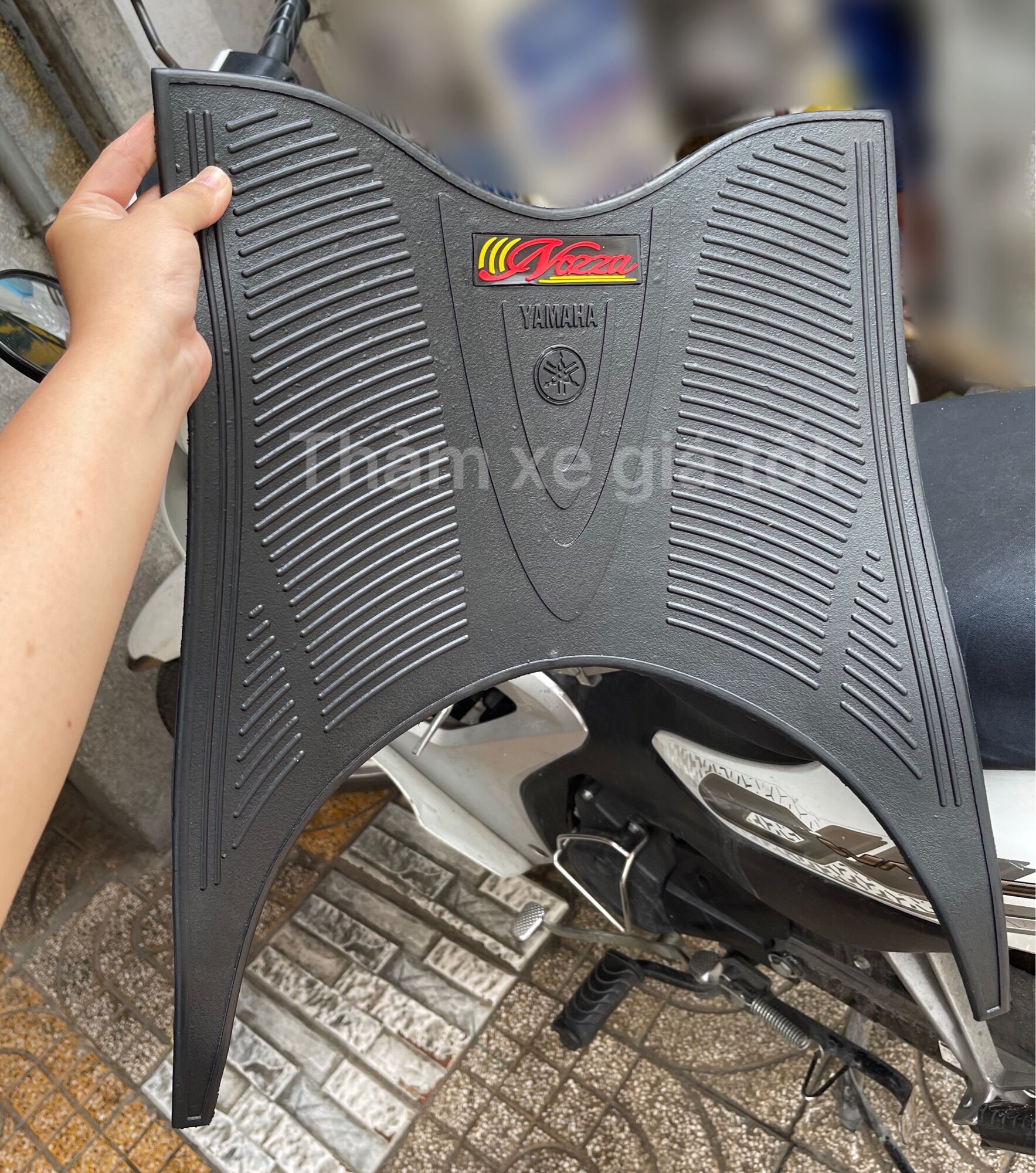 Thảm cao su lót sàn xe, thảm xe Yamaha Nozza
