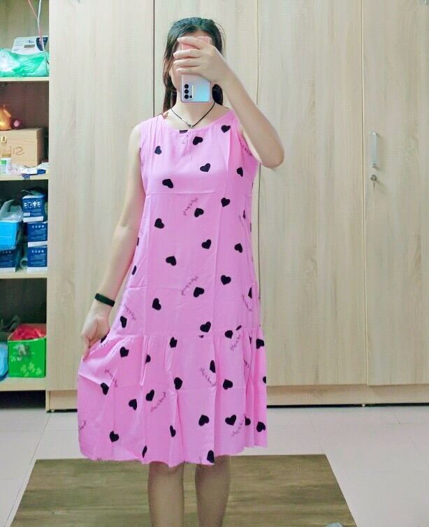 Váy lanh đuôi cá sát nách Việt Thắng
