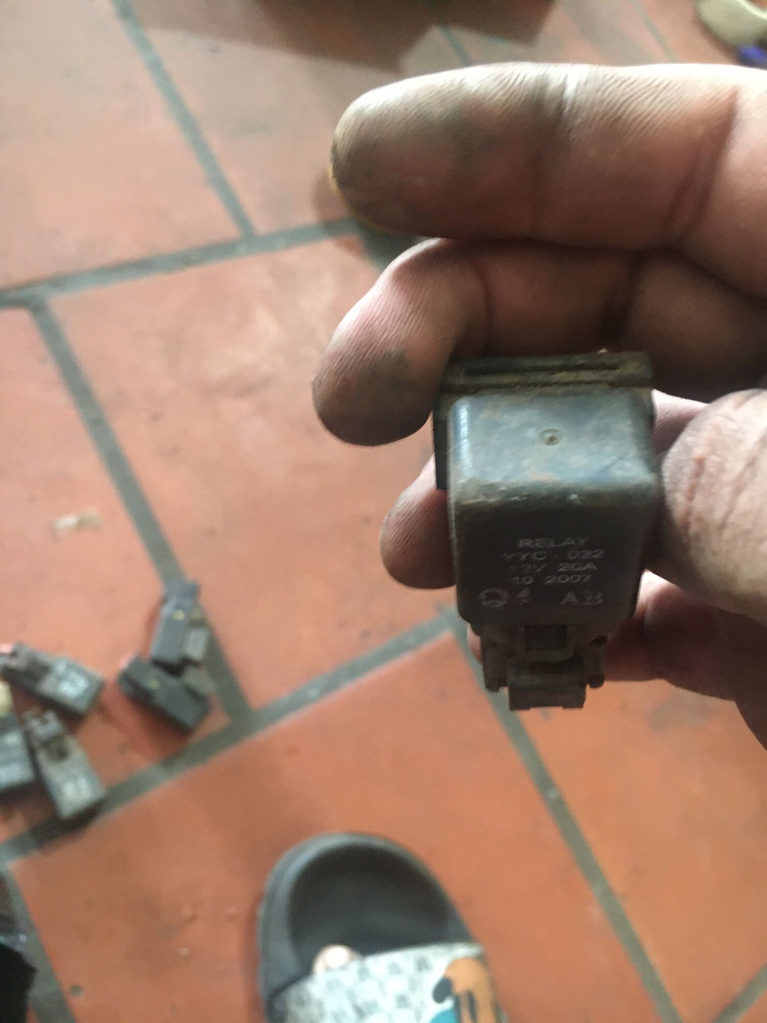 relay role 4 chân atila rã xe