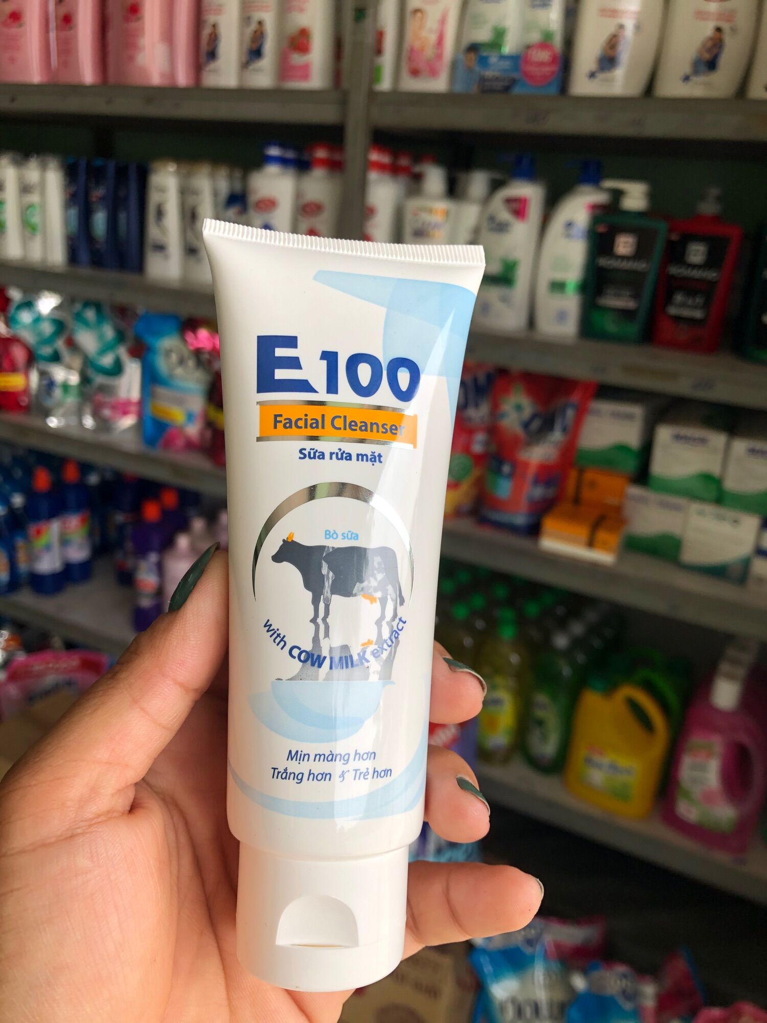 Sữa rửa mặt e100 80g