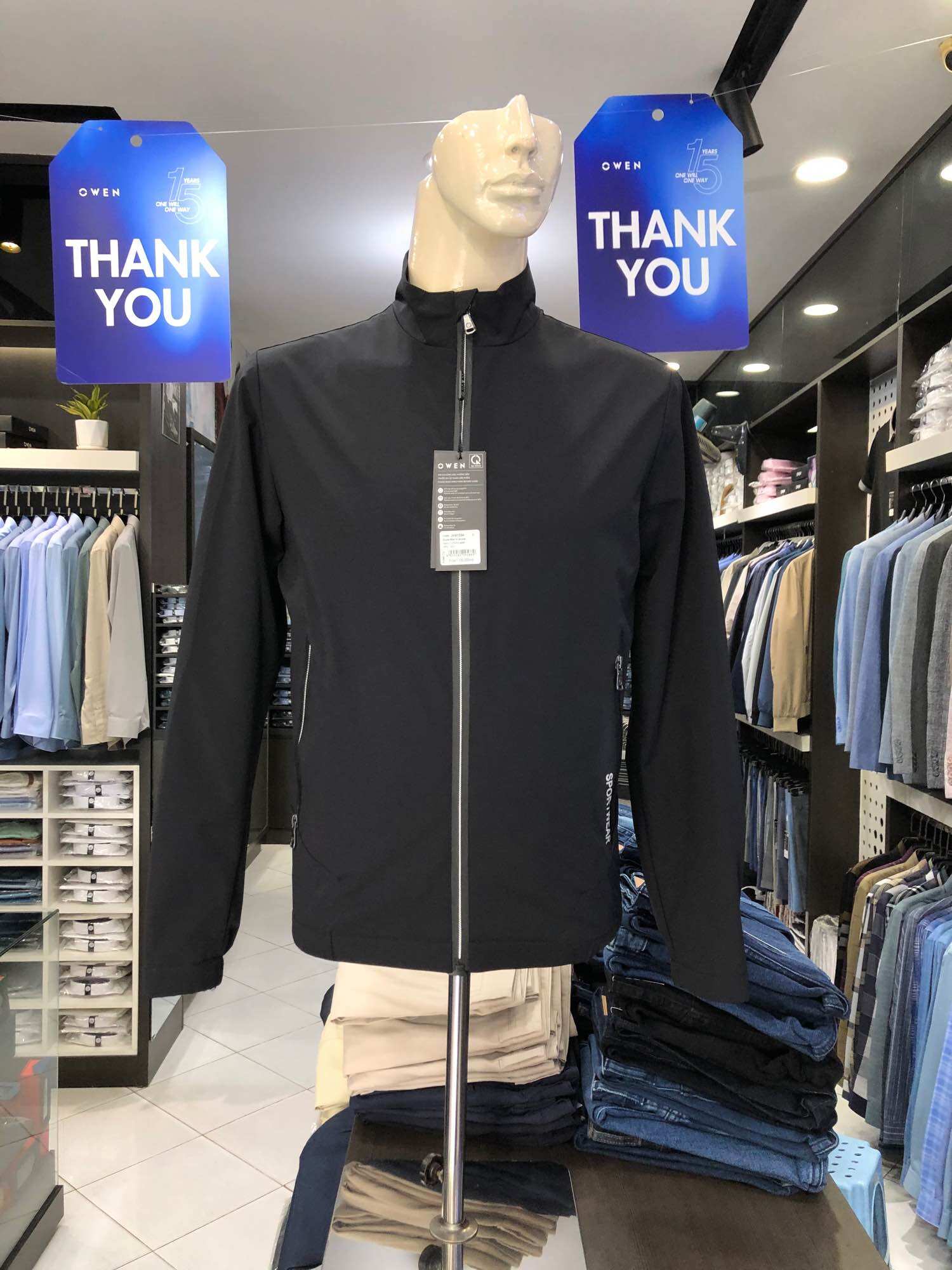 Áo khoác gió owen 2 lớp màu đen jk61034