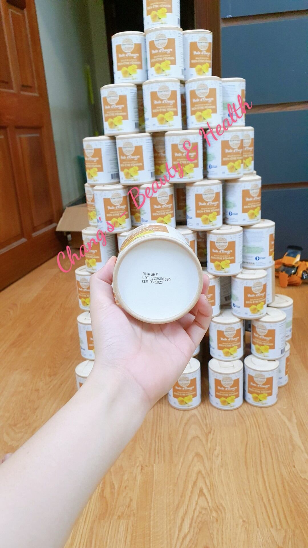 Dầu hoa anh thảo Santerra Pháp