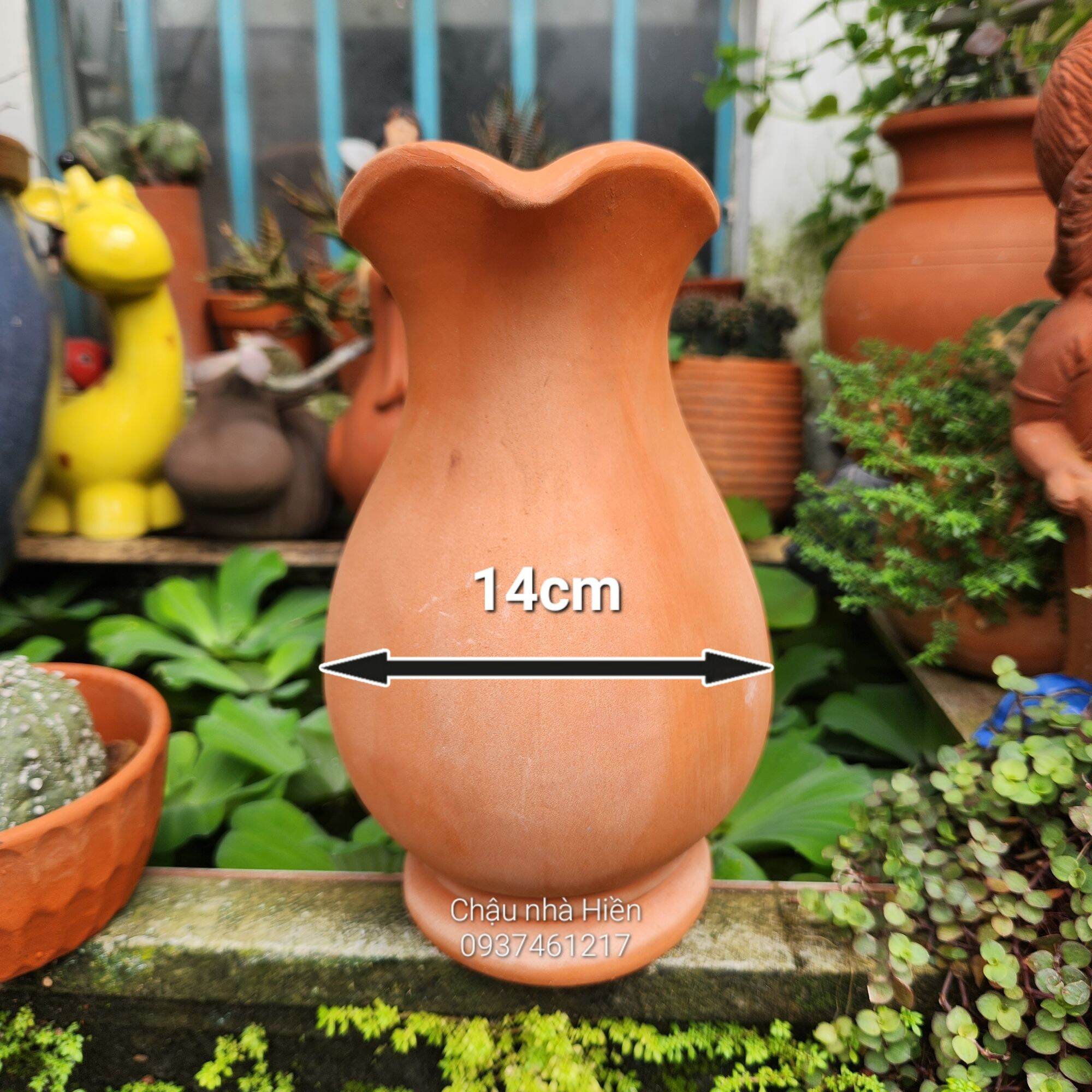 Chậu đất nung - Bình xẻ đặc biệt