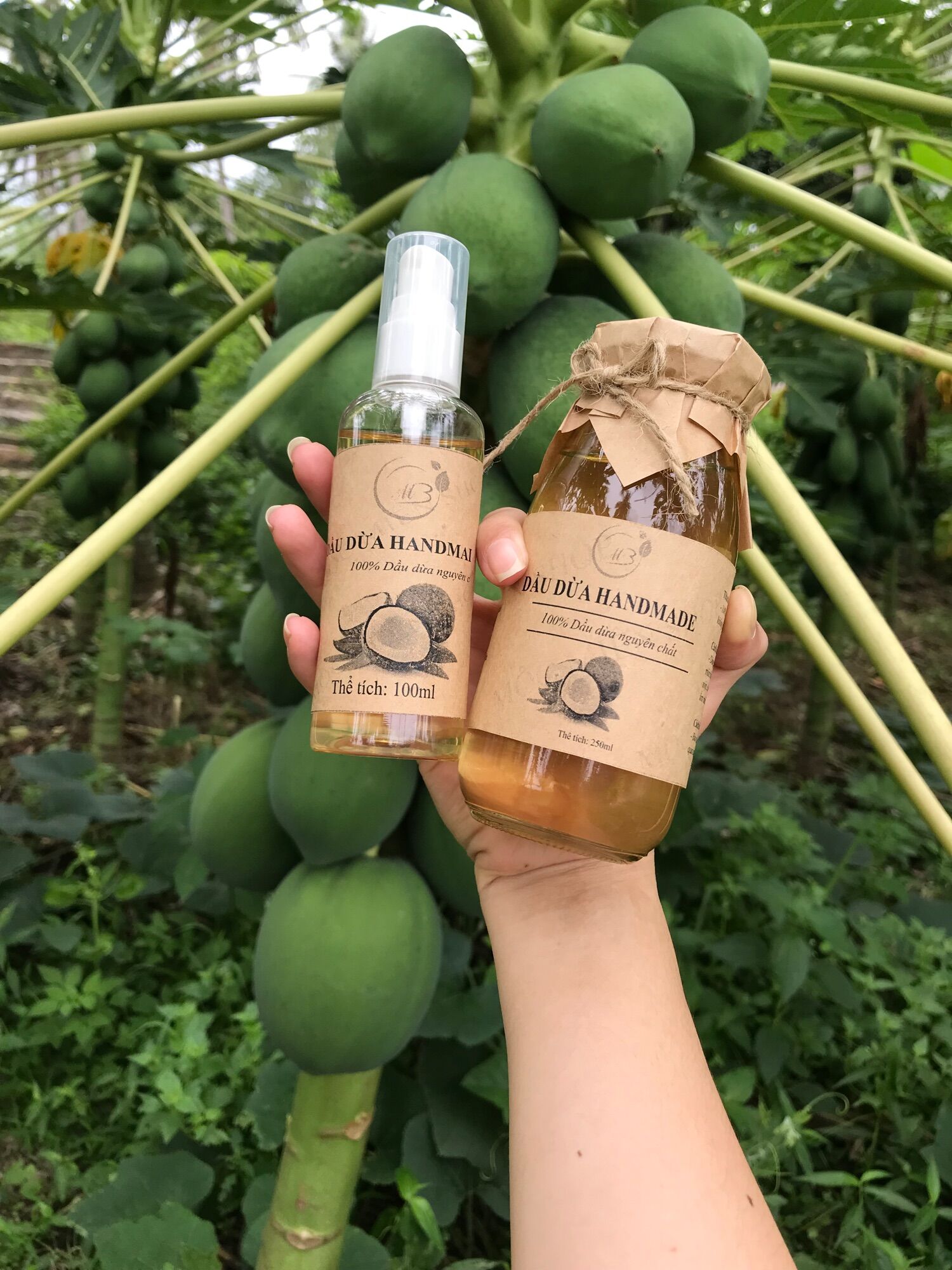 Combo 2 chai dầu dừa nguyên chất 100% (chai 250ml + 100ml)