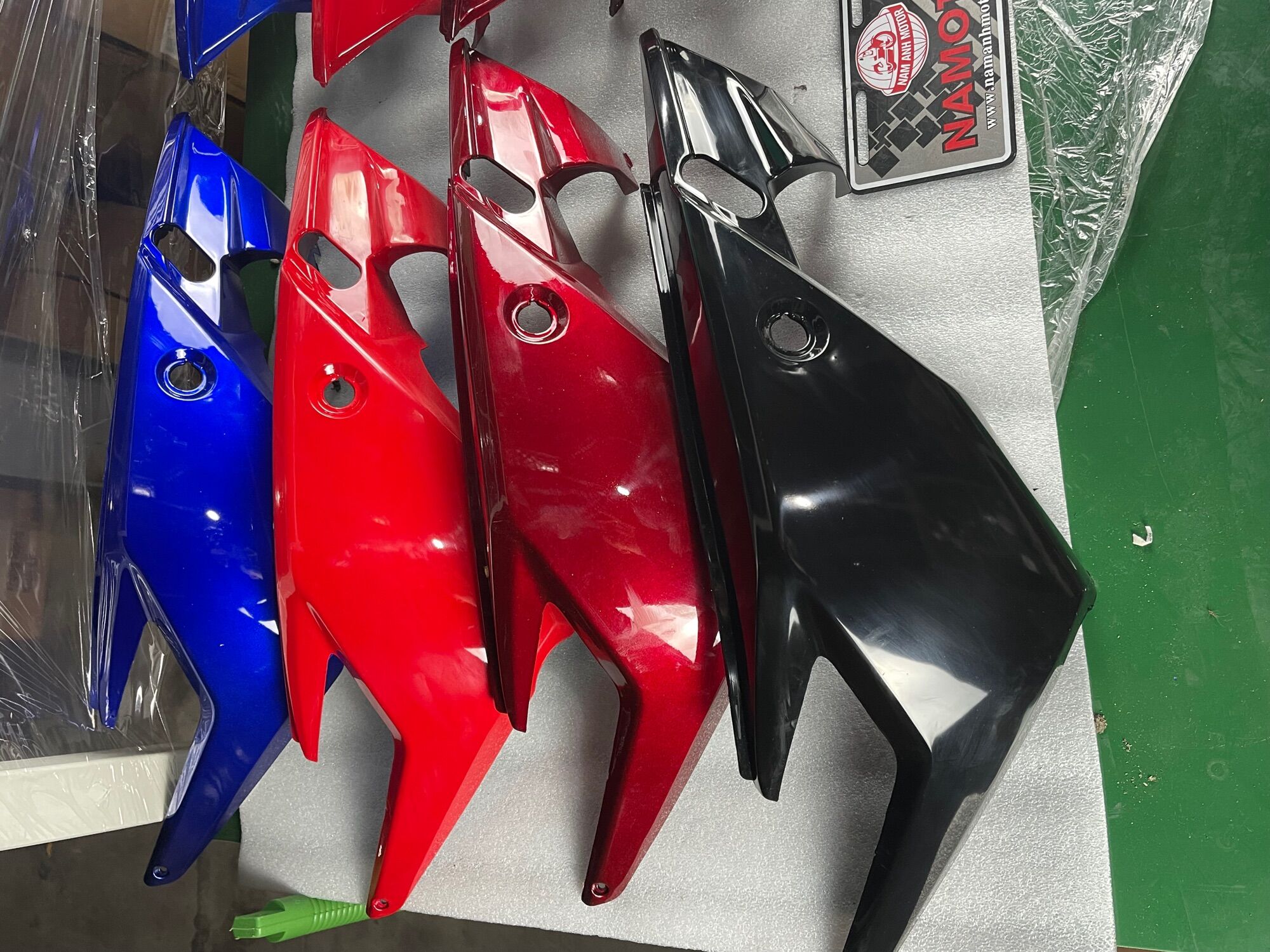 Ốp cốp xe điện xmen