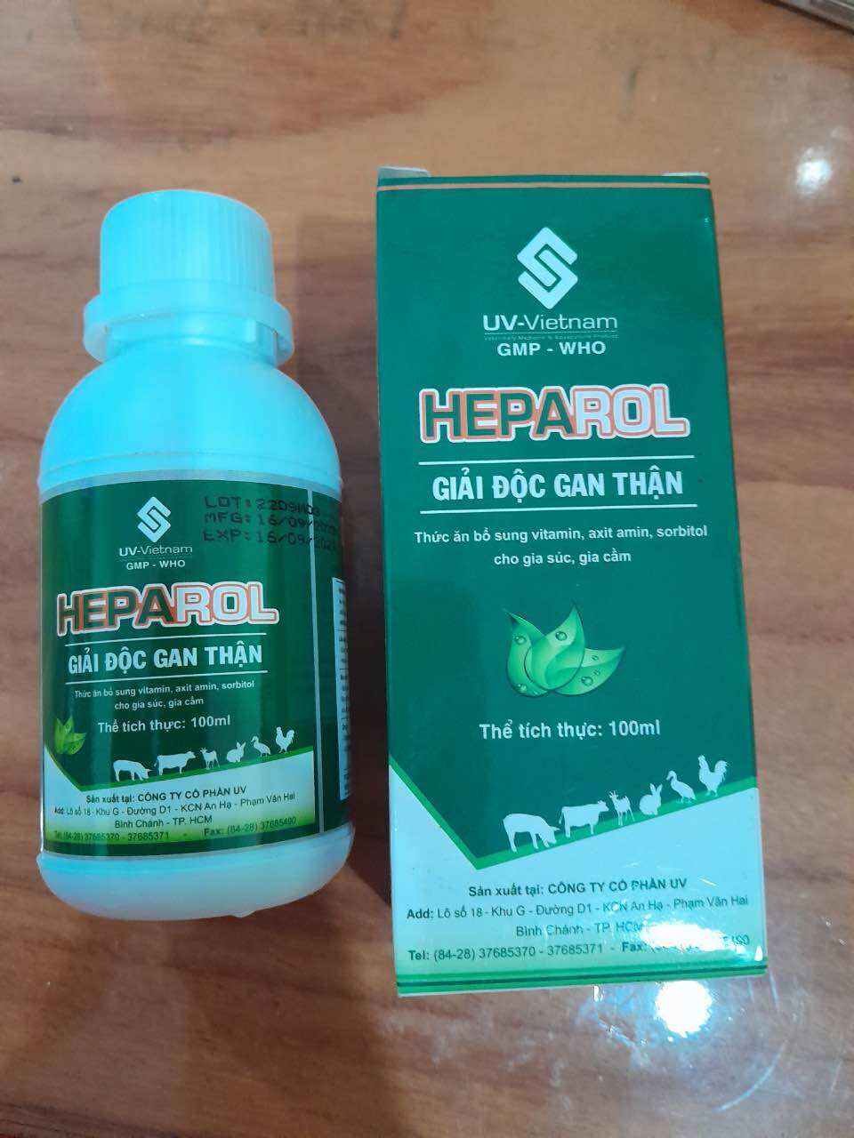 1 Chai giải độc gan 100ml dùng cho gà chọi, chó mèo, thú nuôi.