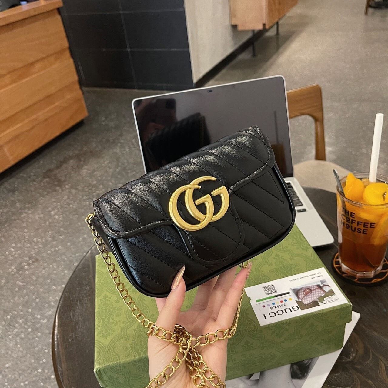 Túi xách nữ đeo chéo Gờ C trần chéo size 18
