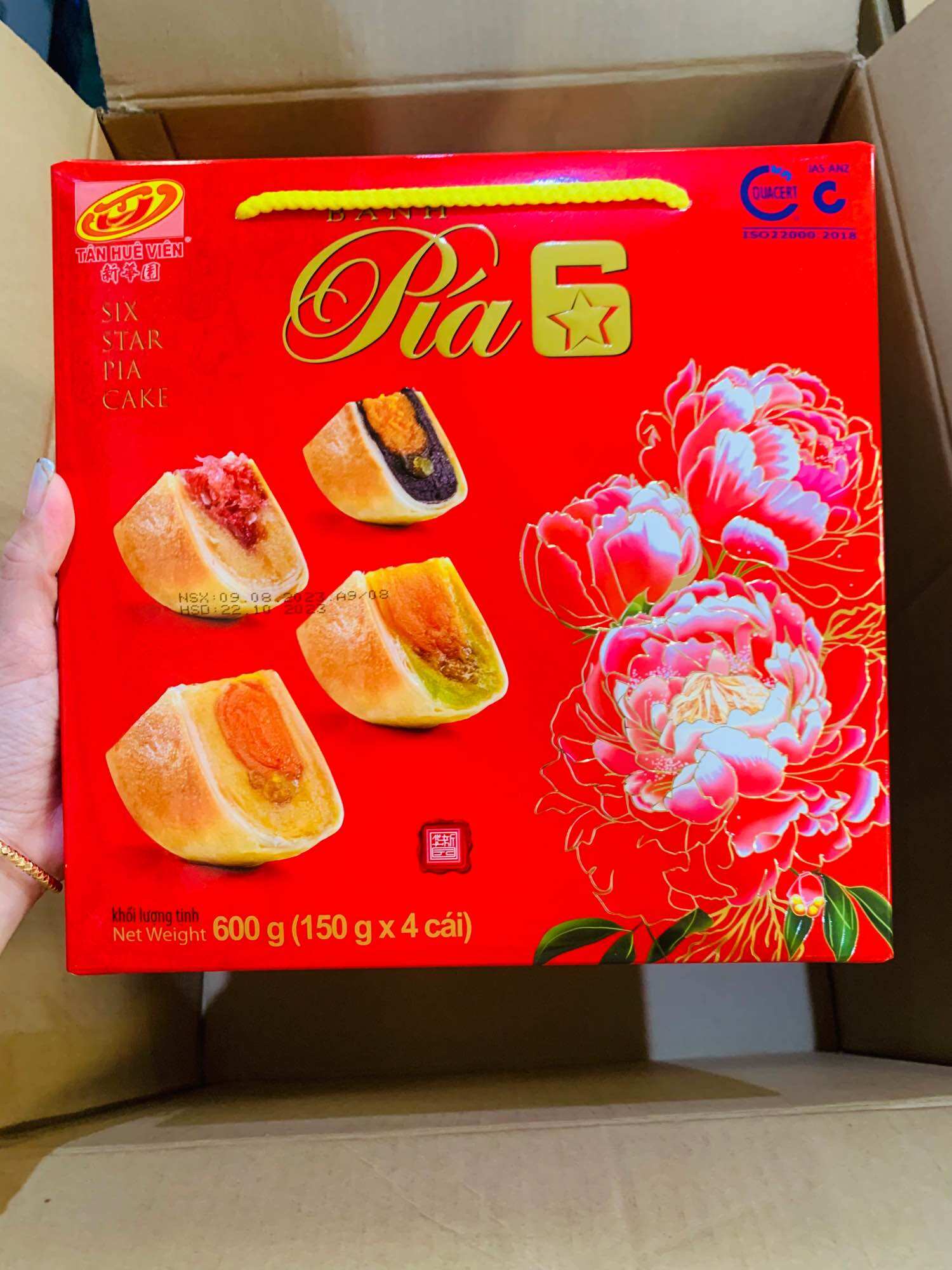 Bánh pía 6* Tân Huê Viên (hộp 4 vị)
