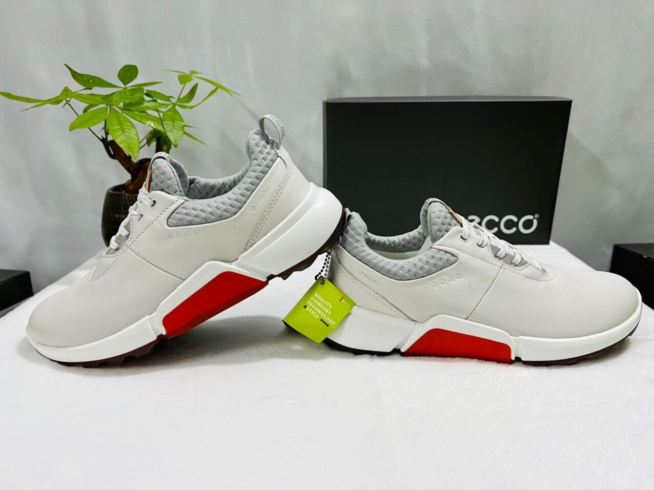 Giày golf nam Ecco thể thao êm chân dây buộc mẫu mới