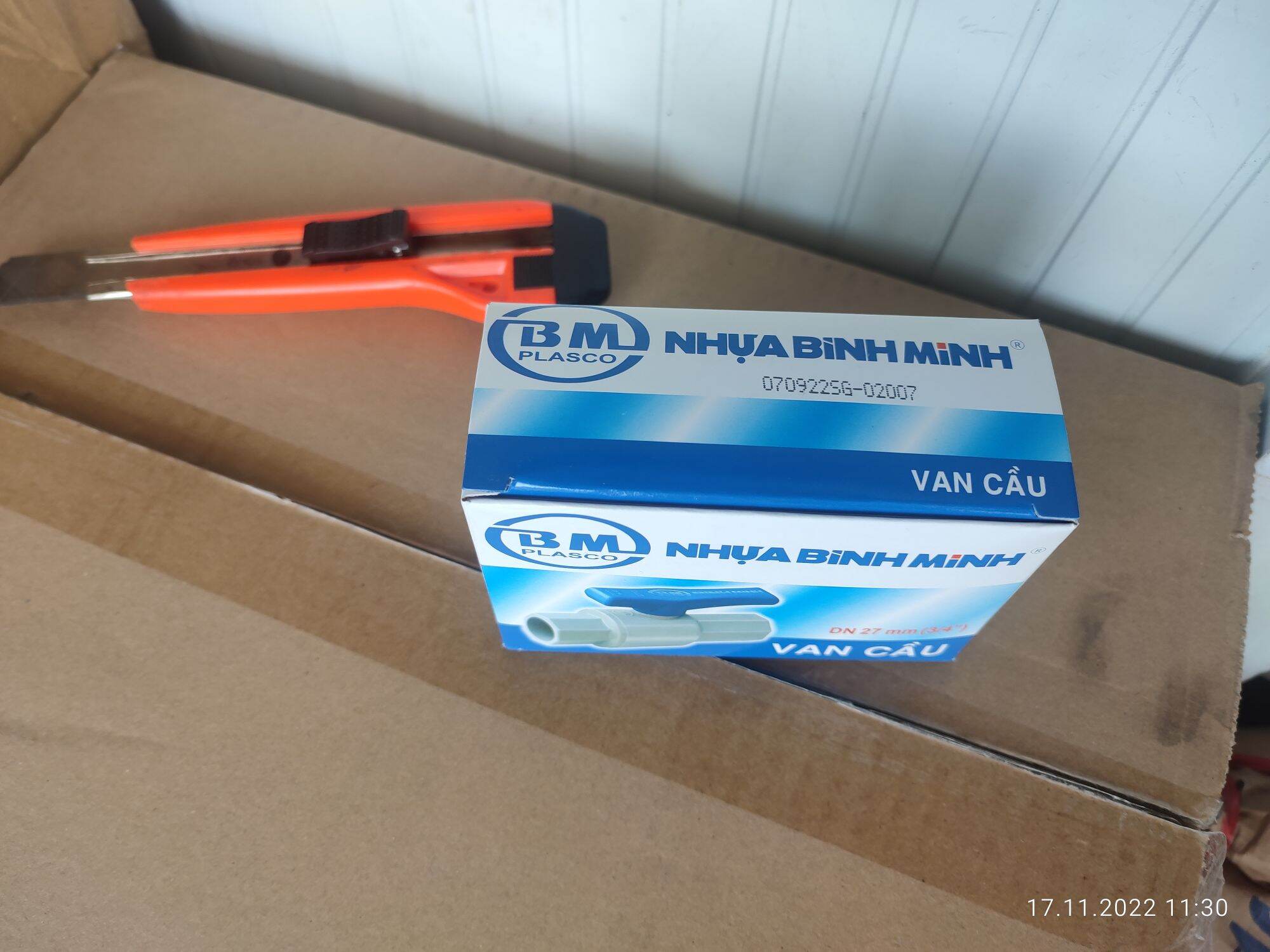 Van nhựa uPVC Bình Minh phi 27mm