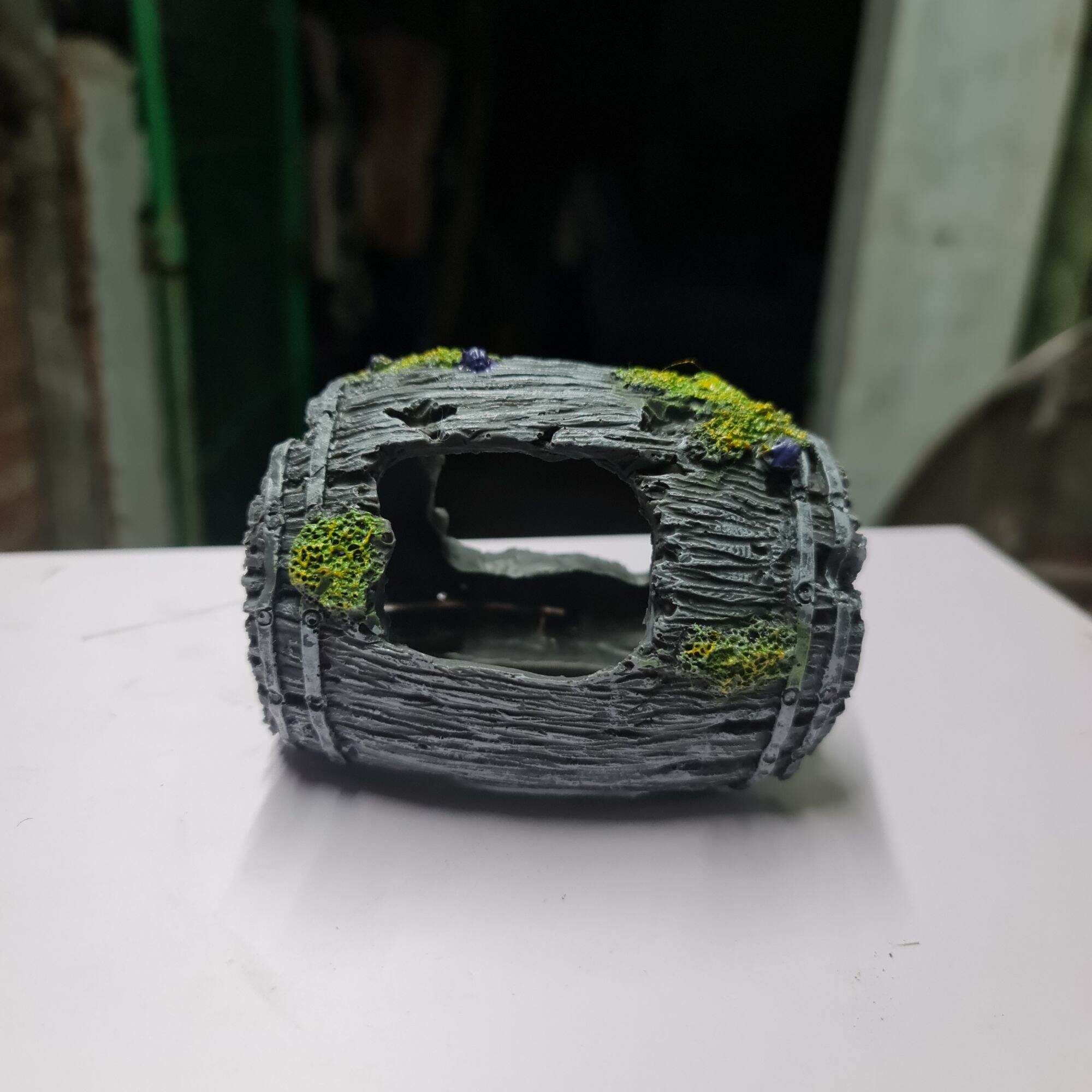mô hình thùng gỗ size lớn trang trí bể cá cảnh