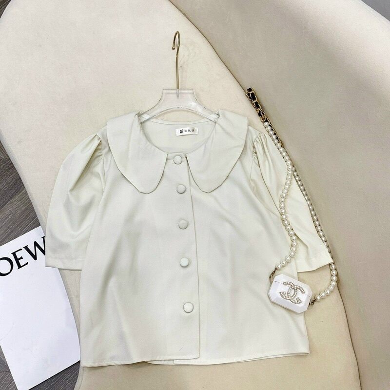 ÁO CROPTOP CỔ BÈO PHỐI NÚT XINH SMSEN12