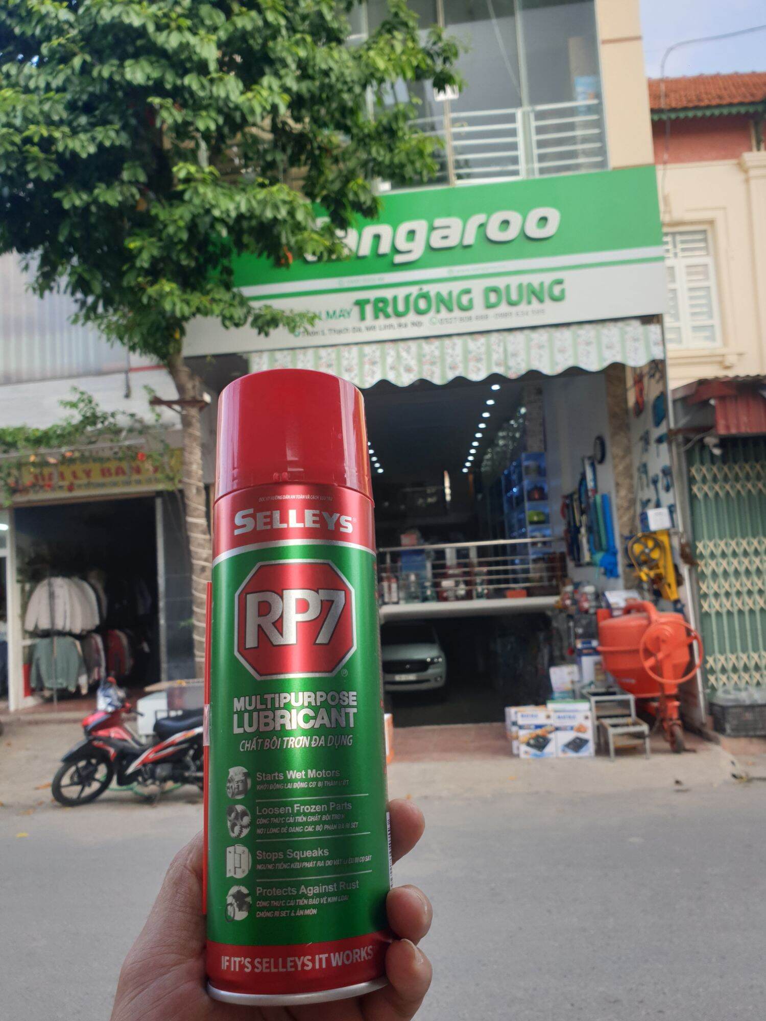 Rp7 chai xịt chống rỉ sét 150g - 300g