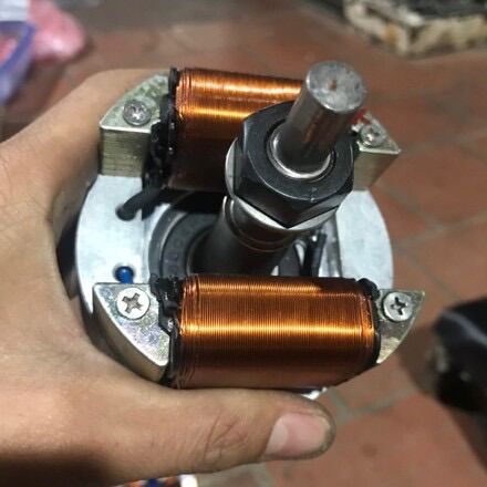 MÔ tơ phát điện mini 220v