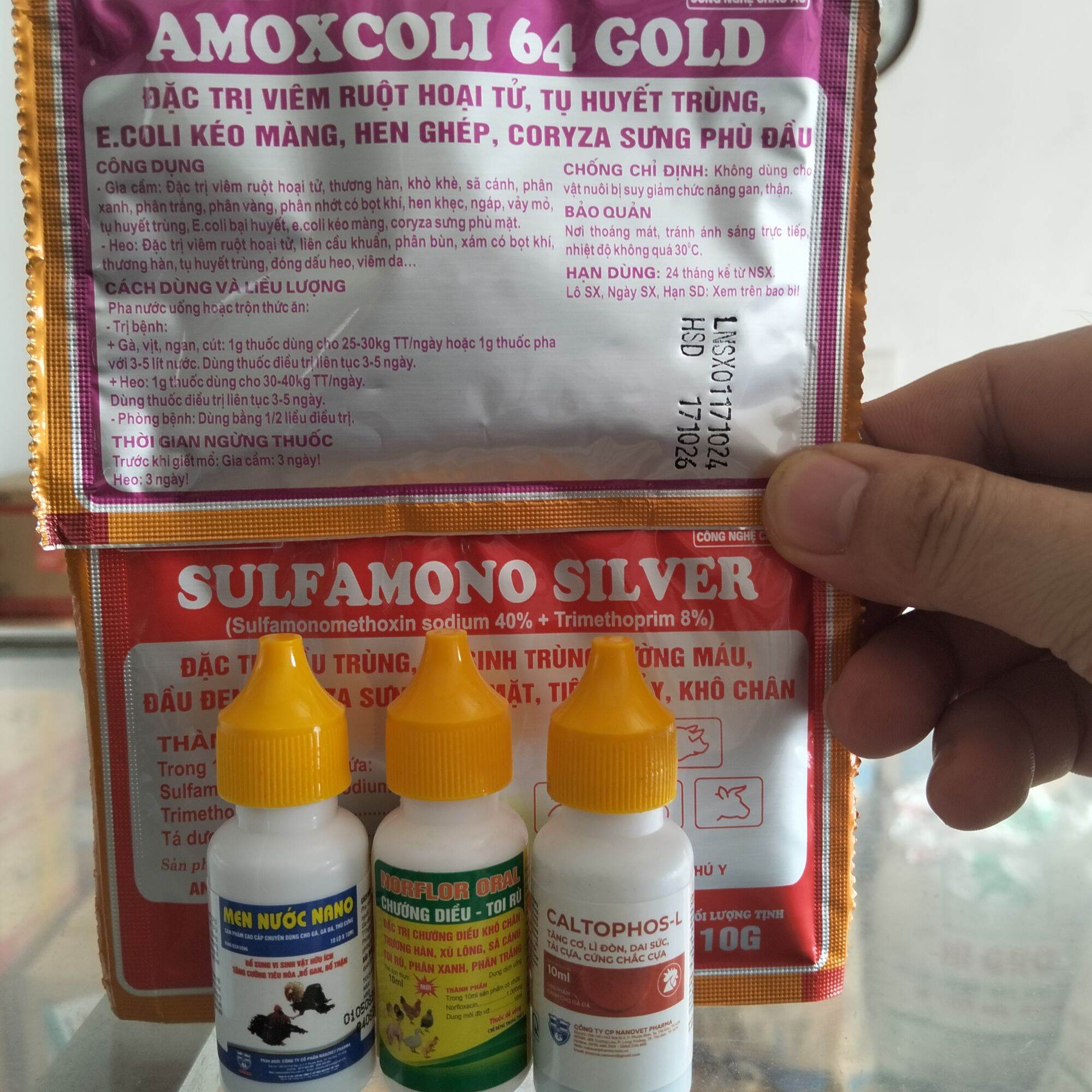 Amox 50% 50g phân xanh trắng khô chân ốm lườn dùng cho gà