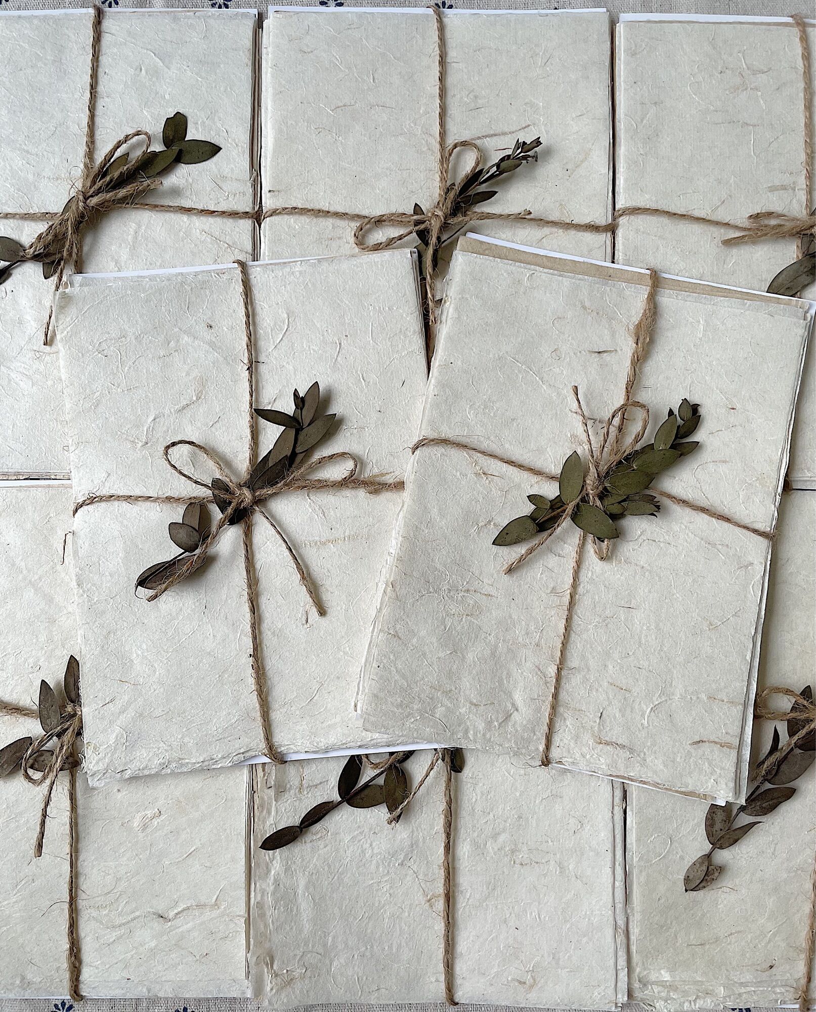 Giấy Dó Truyền Thống - Lam Art