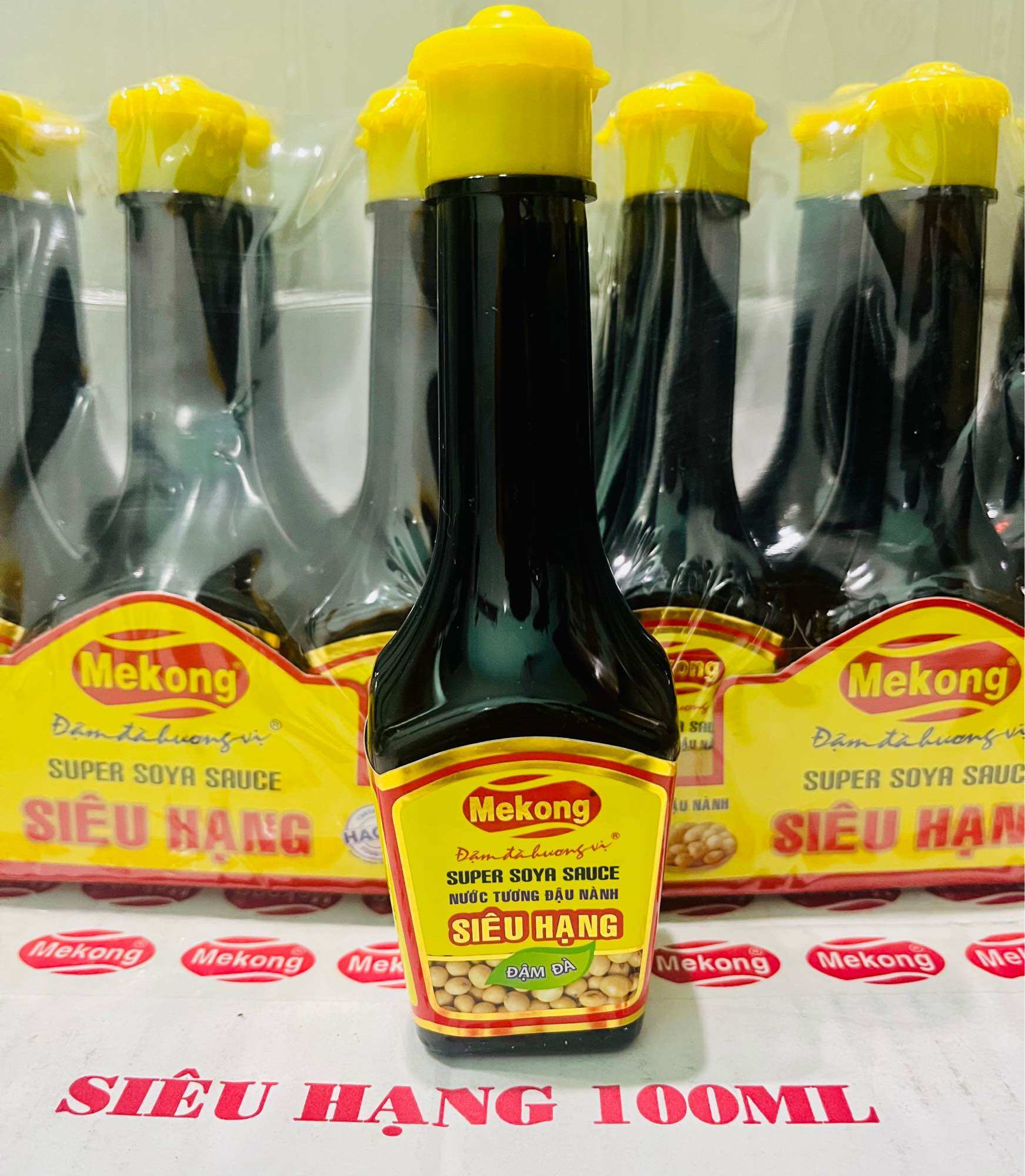Nước tương Mekong siêu hạng nhí chai