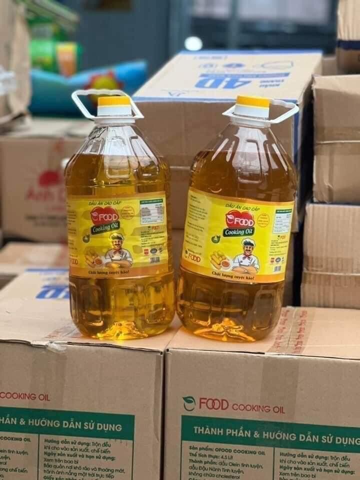 Dầu ăn can 4,5lít