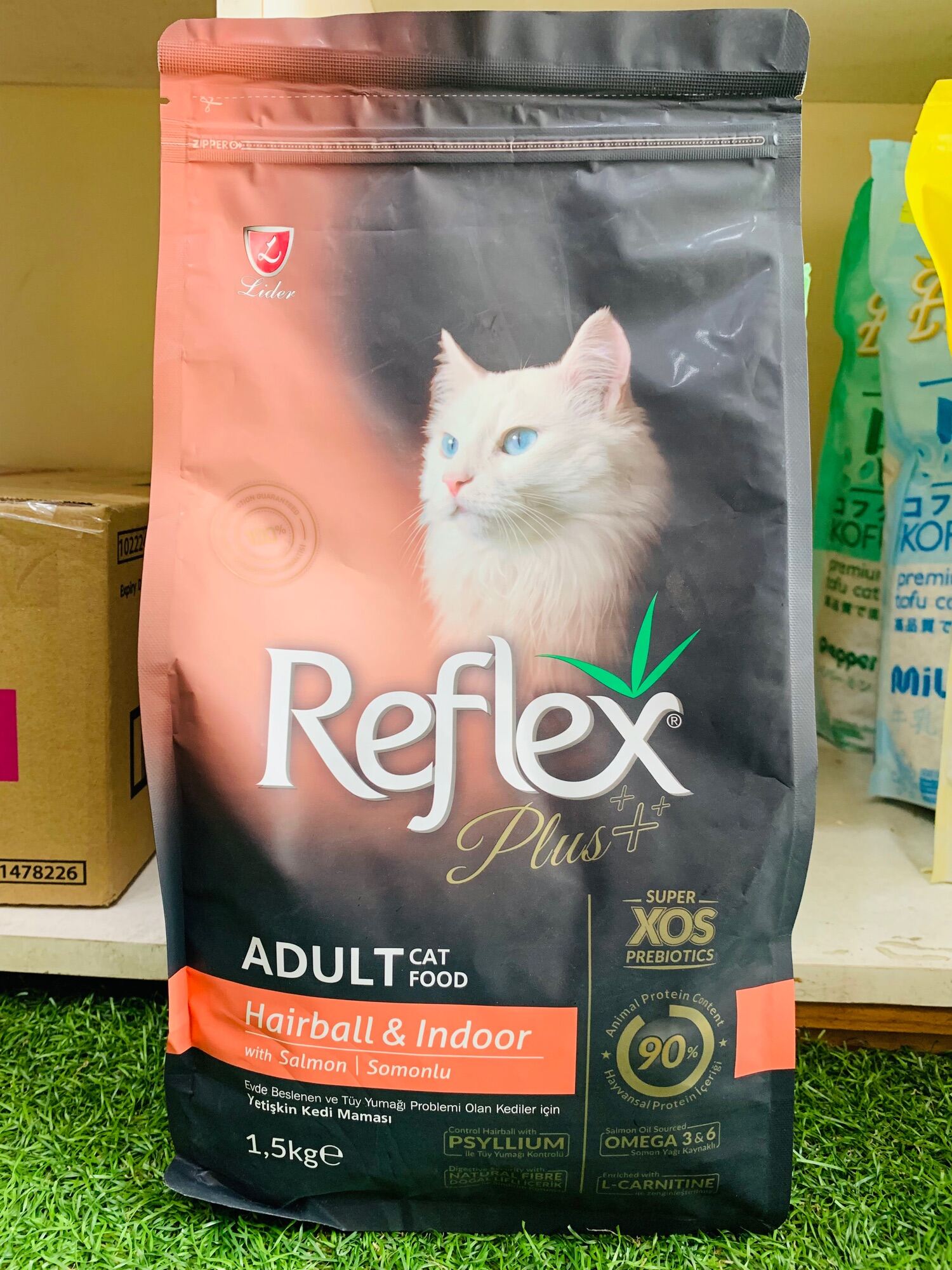 Thức ăn hạt cho mèo trưởng thành hổ trợ tiêu búi lông Reflex Plus Adult Hairball & Indoor 1,5kg thumbnail