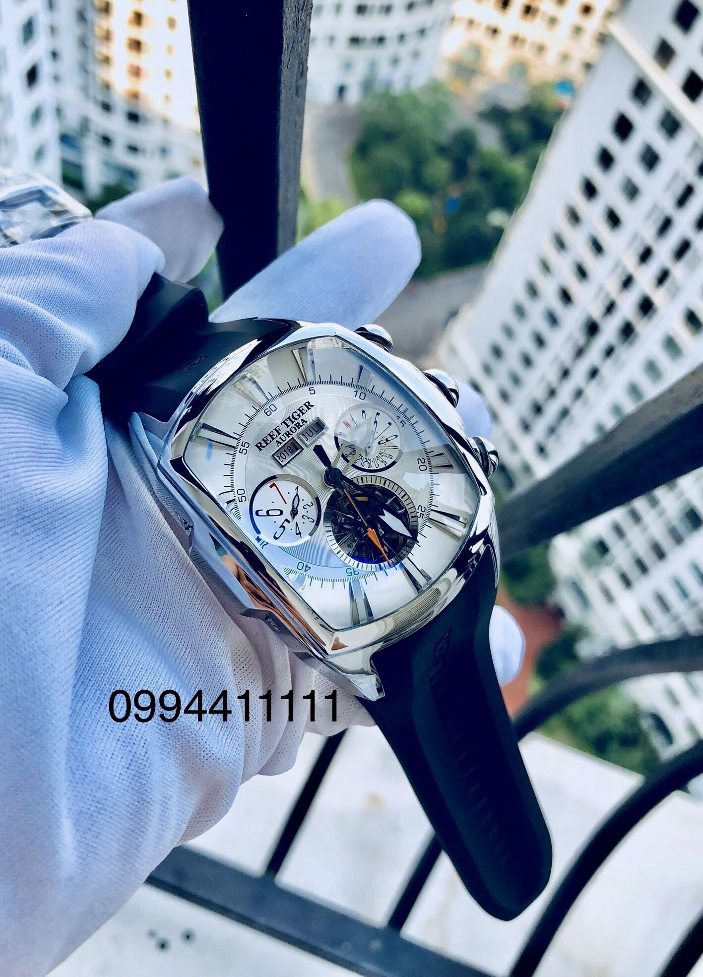 Đồng hồ nam Reef Tiger rga3069