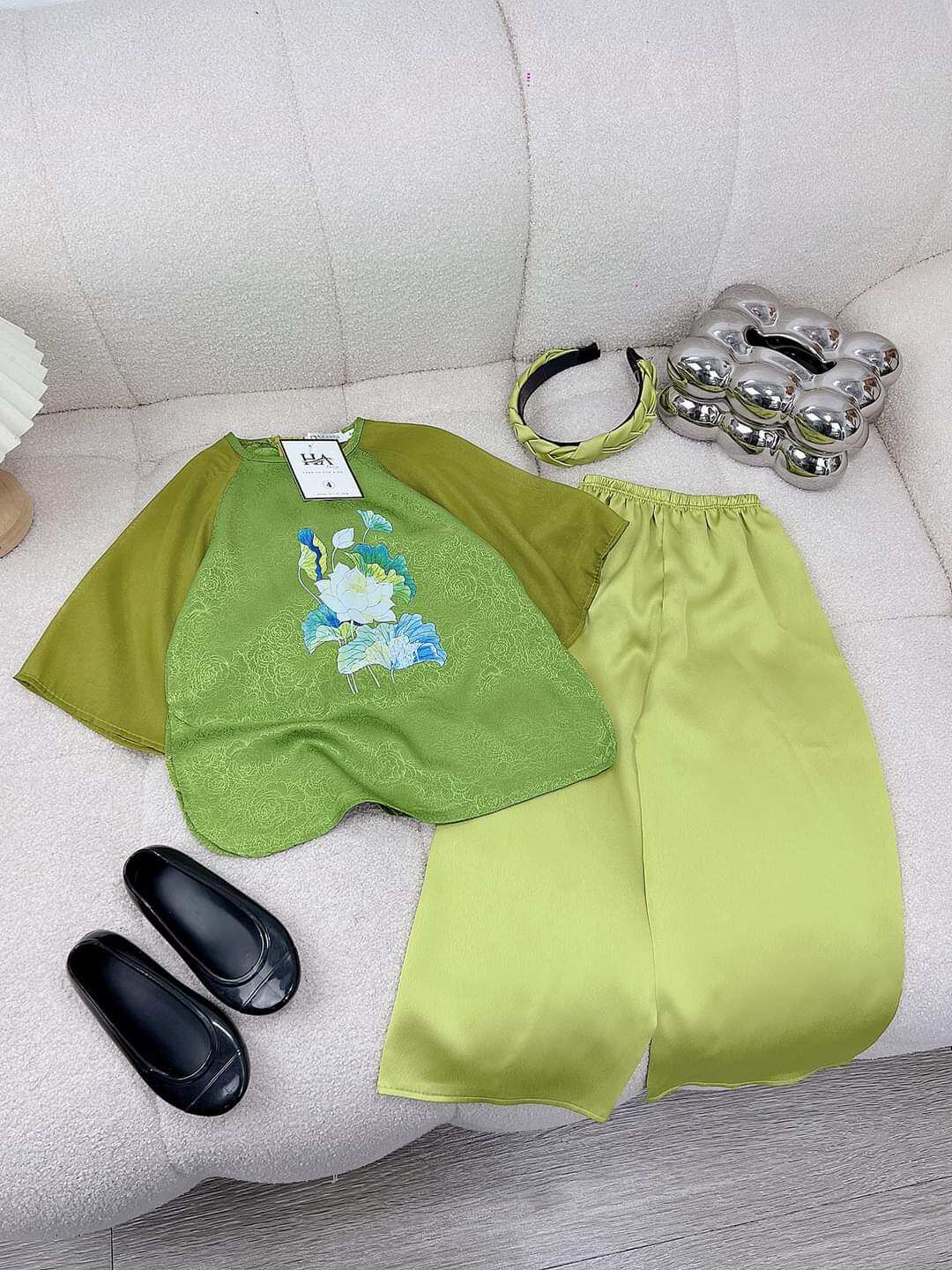 (10-32kg) Bộ bà ba kèm bờm cho bé gái